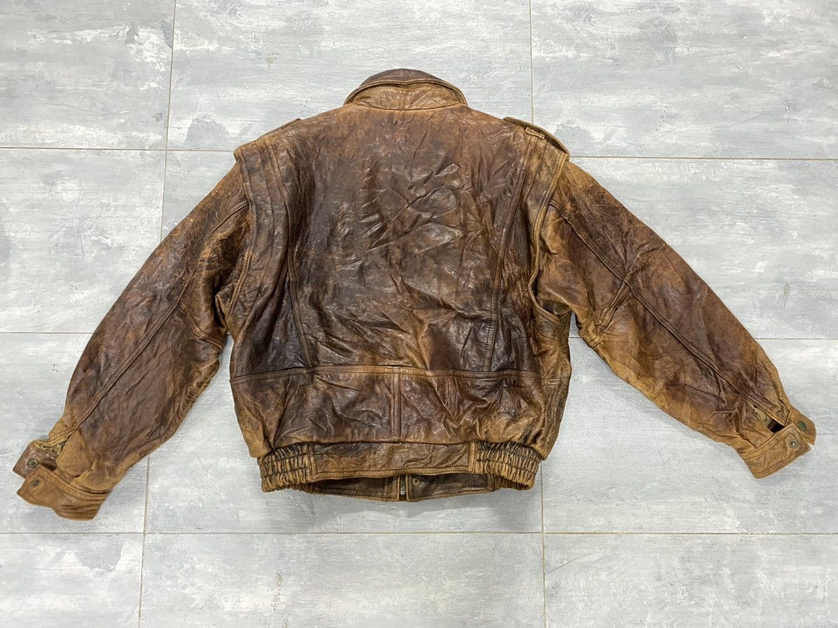 Vintage 🔥Vintage🔥 Distressed Wind Armor Leather Jacket Size US L / EU 52-54 / 3 - 14 Thumbnail