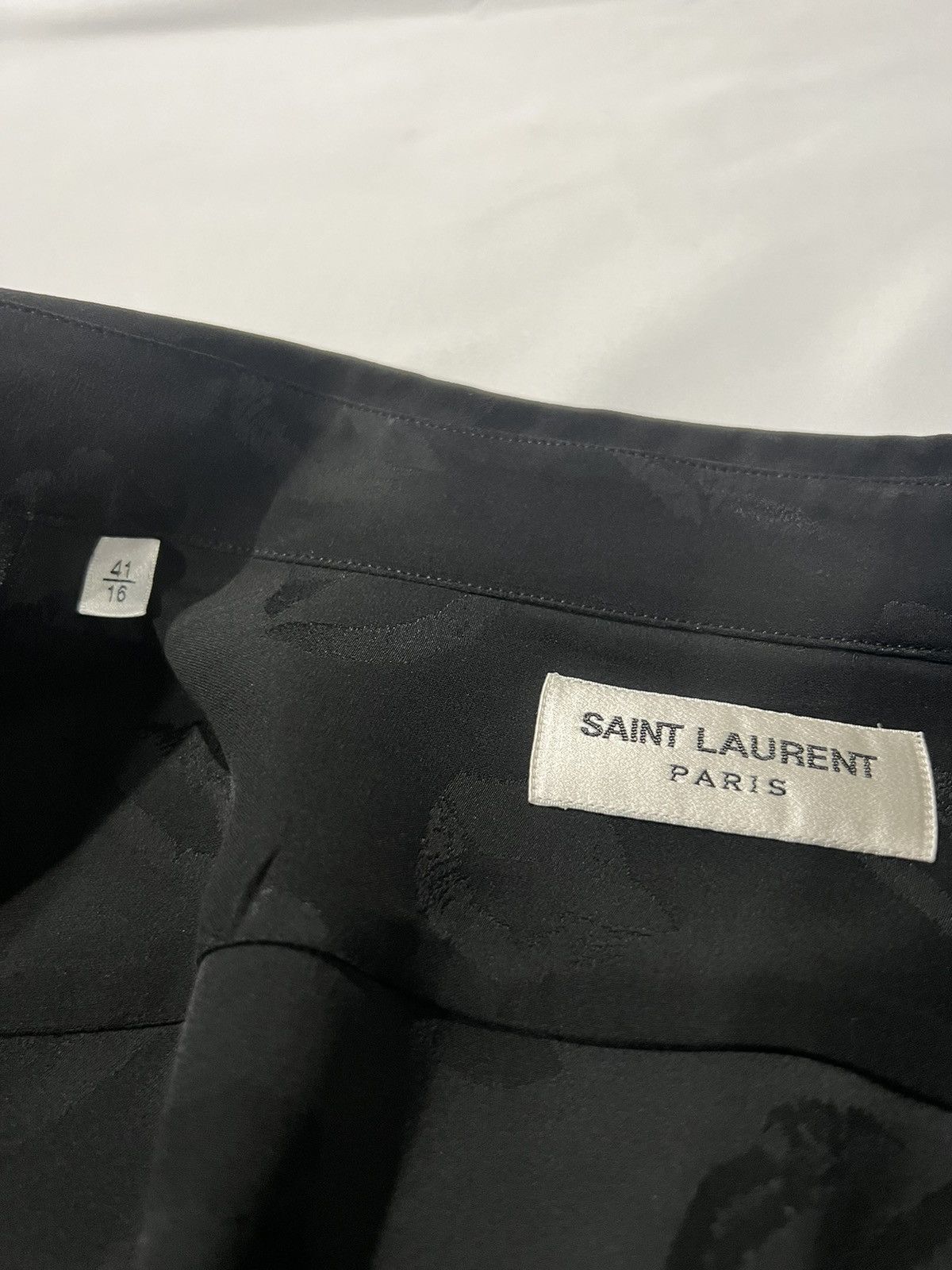 Saint Laurent Paris Saint Laurent Hedi Slimane lips shirt. 41/16 Size US L / EU 52-54 / 3 - 6 Thumbnail