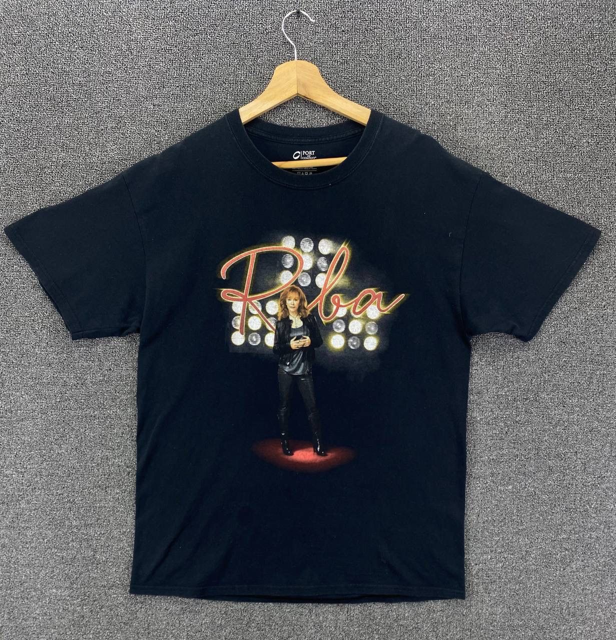 image of Vintage Y2K Reba Mcentire Rock Band Tees T Shirts, Men's (Size Large)