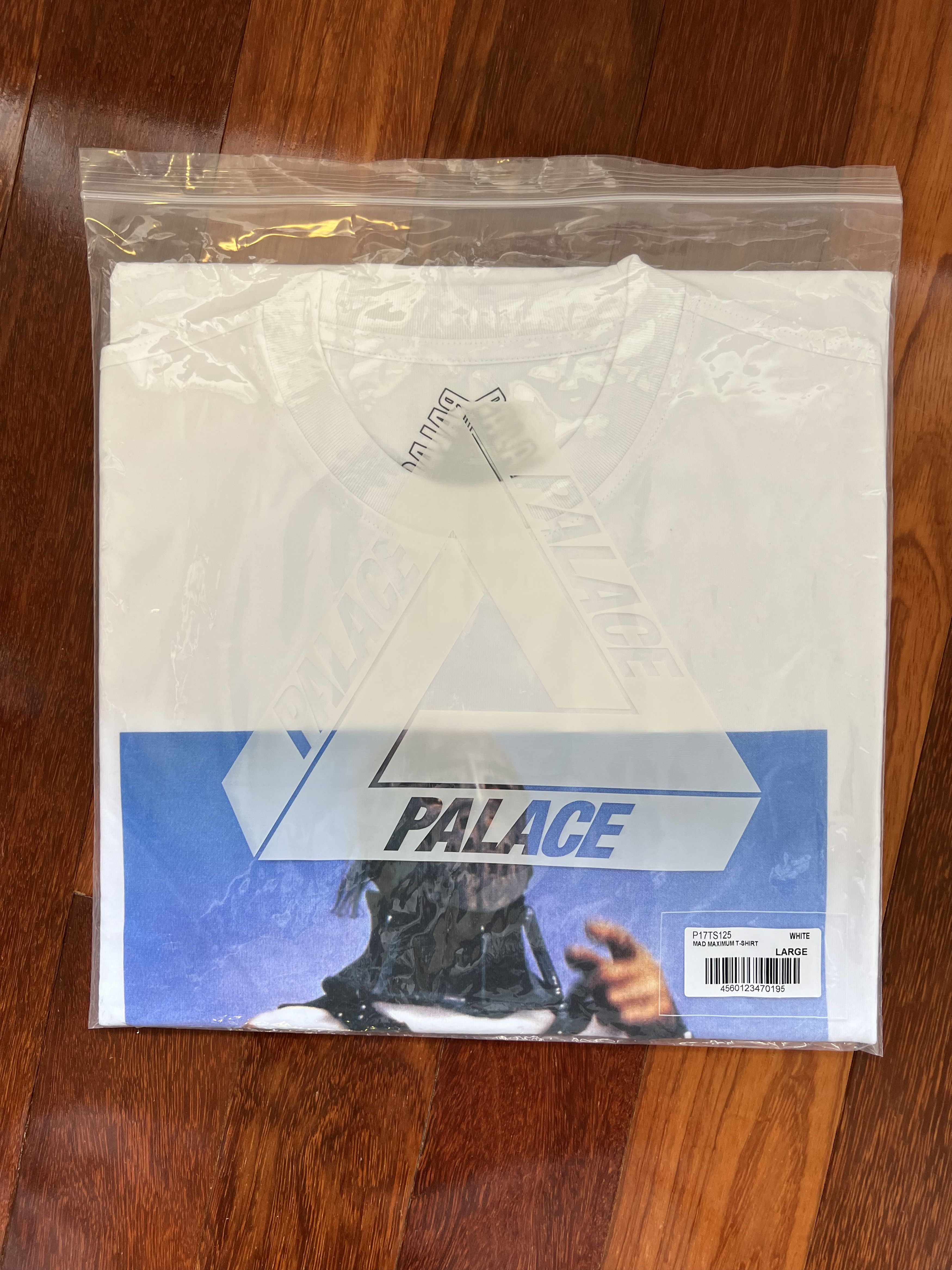 Palace 💚 2019 Palace Mad Maximum T-Shirt White Large NEW Size US L / EU 52-54 / 3 - 2 Thumbnail