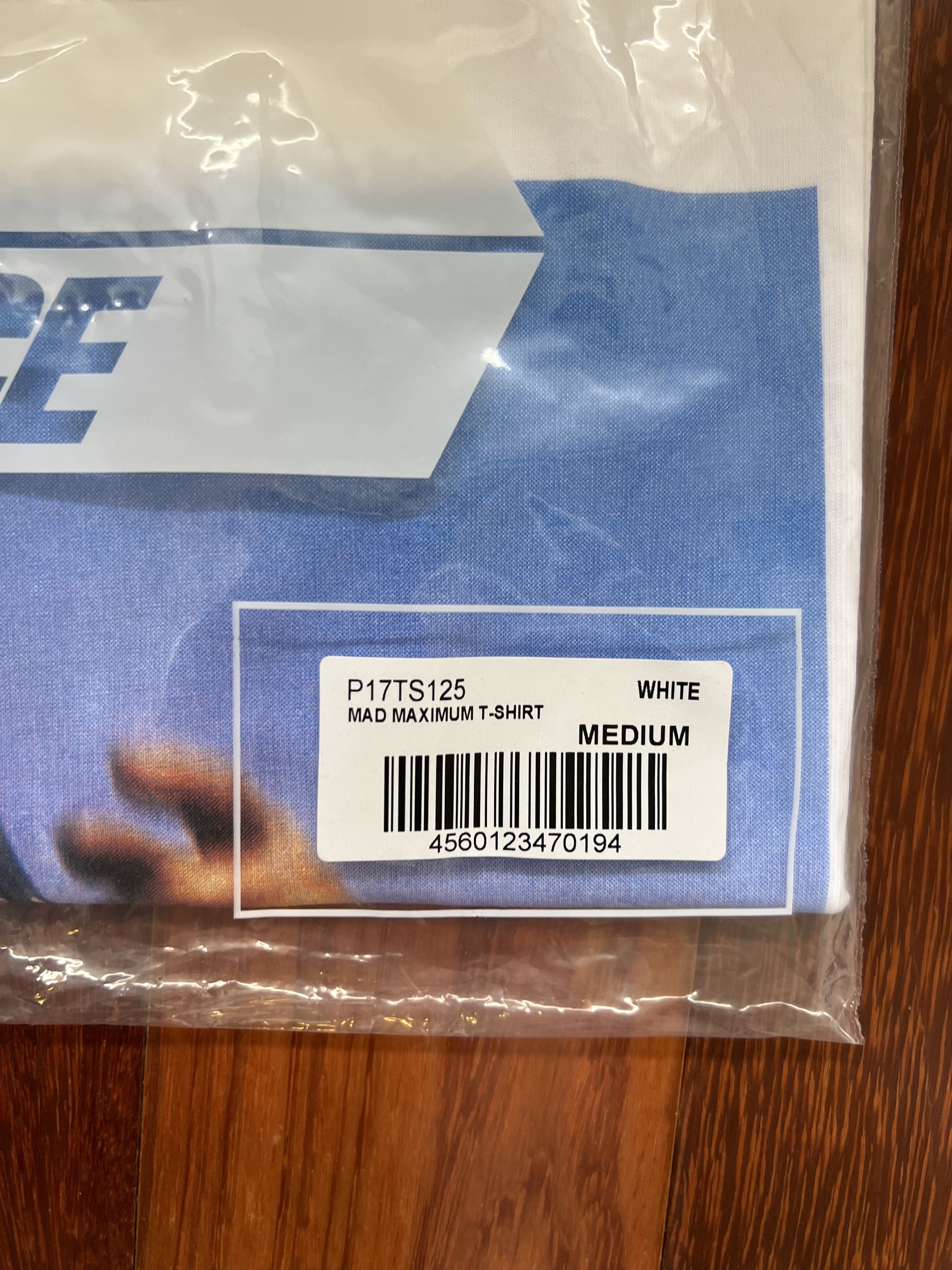 Palace 💚 2019 Palace Mad Maximum T-Shirt White Medium NEW Size US M / EU 48-50 / 2 - 4 Thumbnail