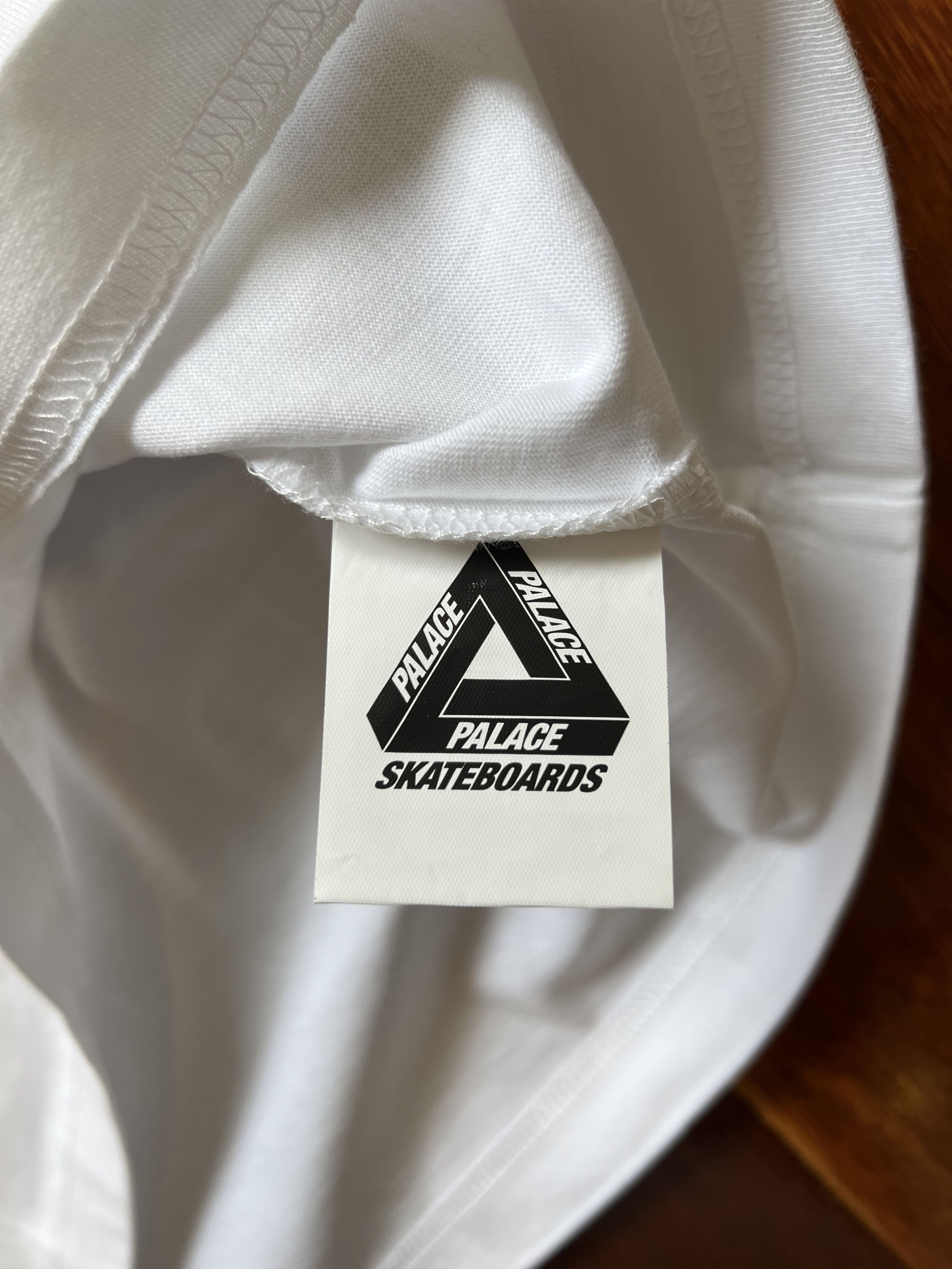 Palace 💚 2019 Palace Mad Maximum T-Shirt White Medium NEW Size US M / EU 48-50 / 2 - 9 Thumbnail