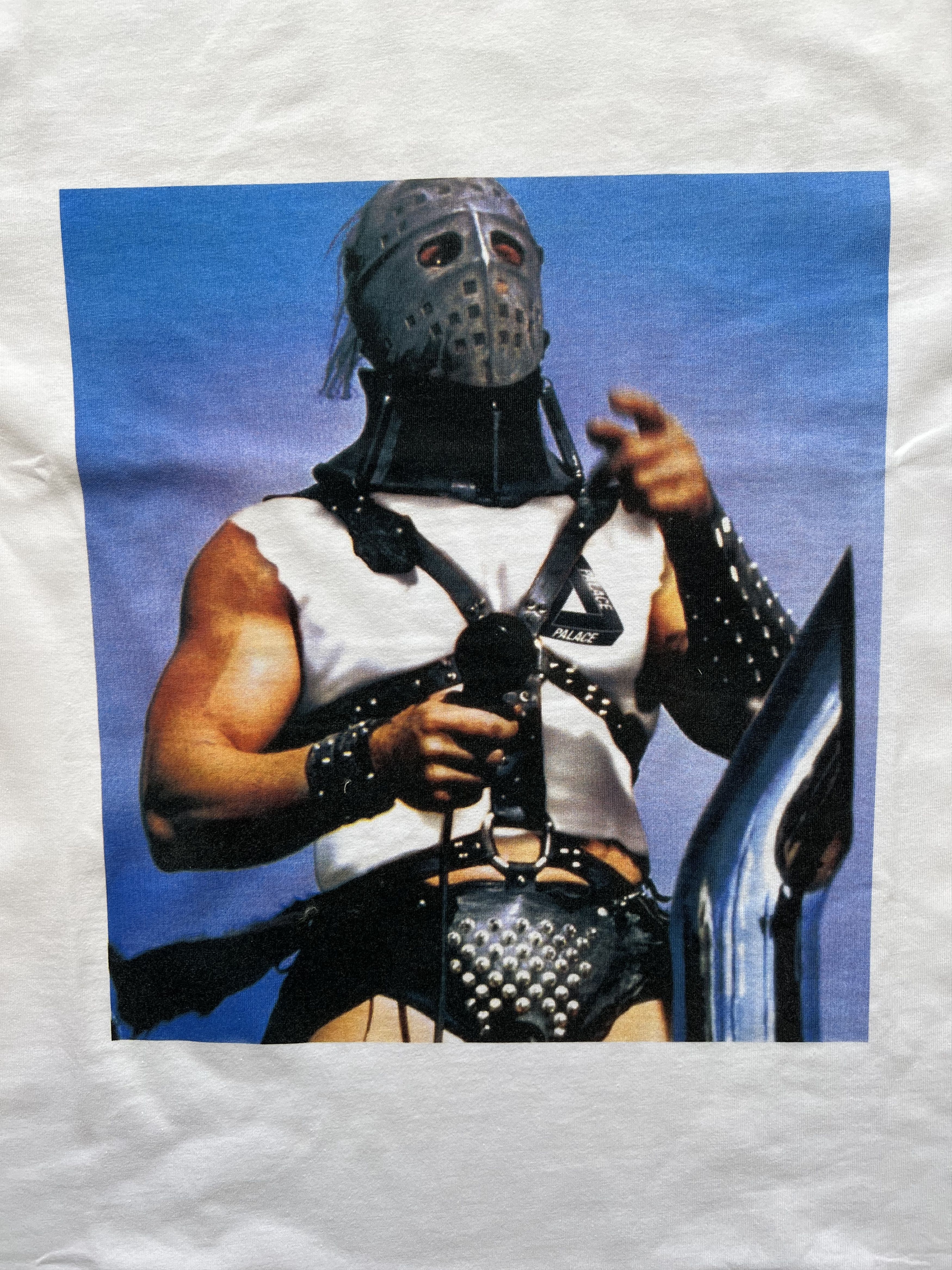 Palace 💚 2019 Palace Mad Maximum T-Shirt White Medium NEW Size US M / EU 48-50 / 2 - 7 Thumbnail