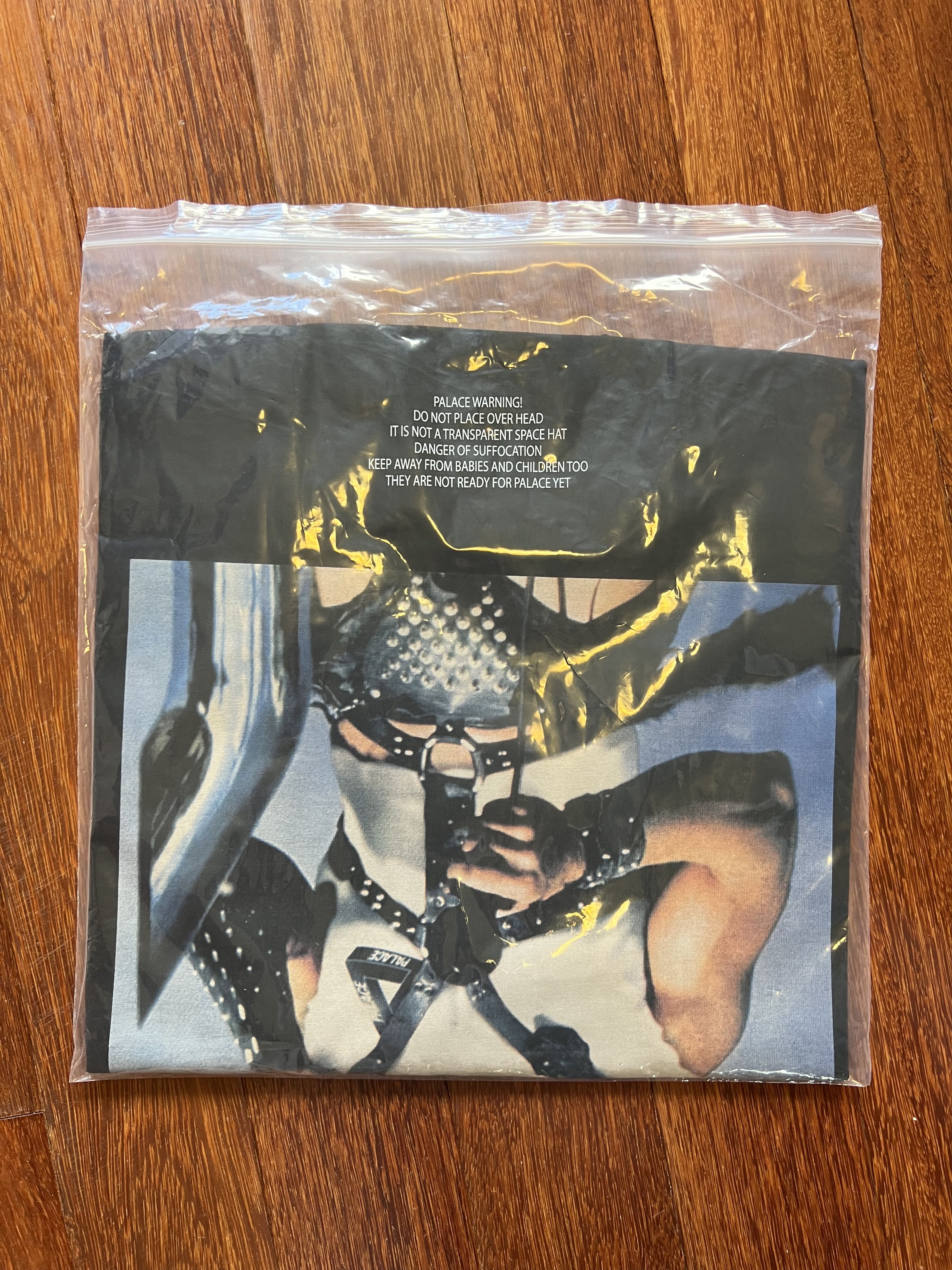 Palace 💚 2019 Palace Mad Maximum T-Shirt Black Medium NEW Size US M / EU 48-50 / 2 - 3 Thumbnail