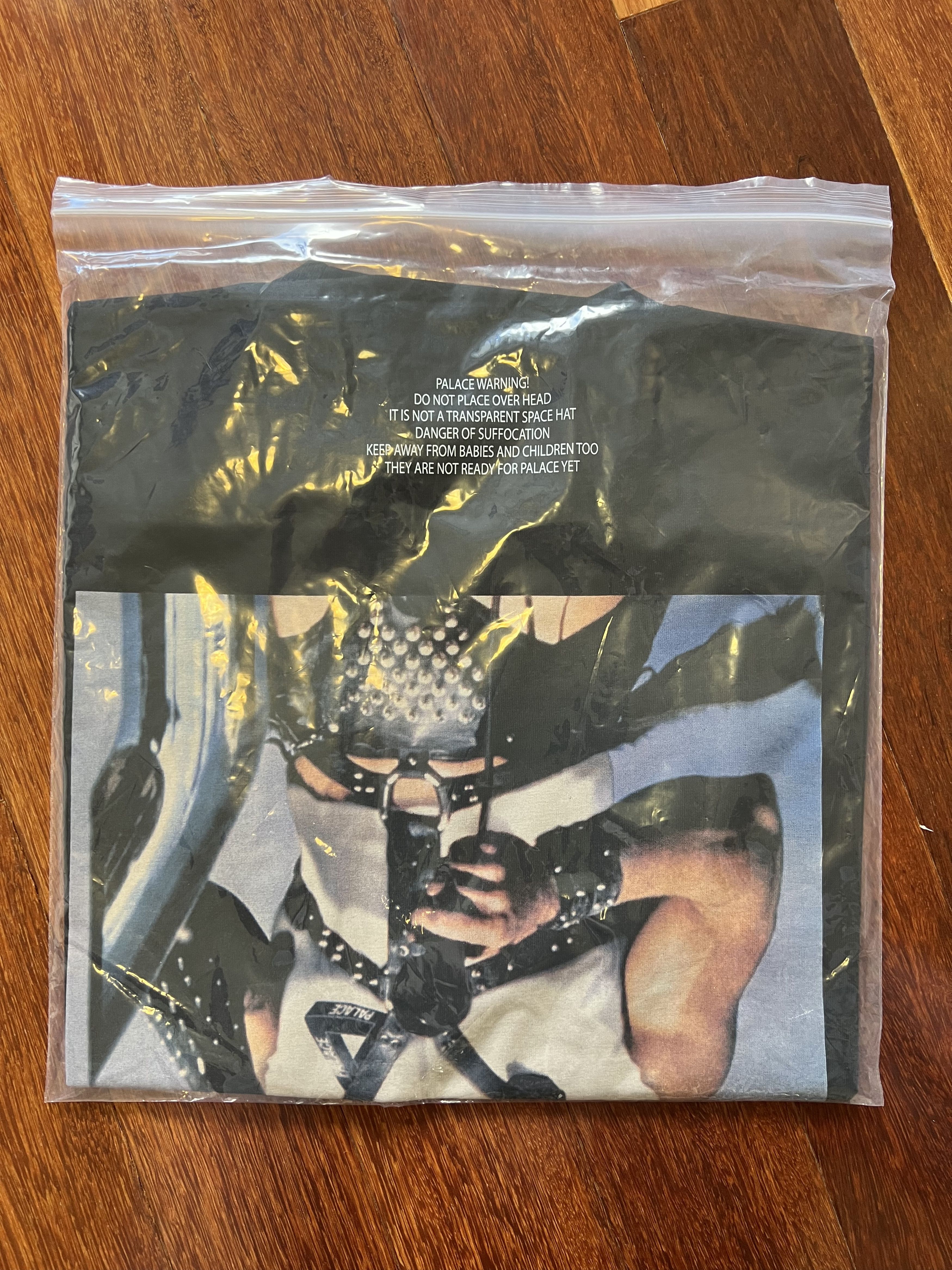 Palace 💚 2019 Palace Mad Maximum T-Shirt Black Large NEW Size US L / EU 52-54 / 3 - 3 Thumbnail