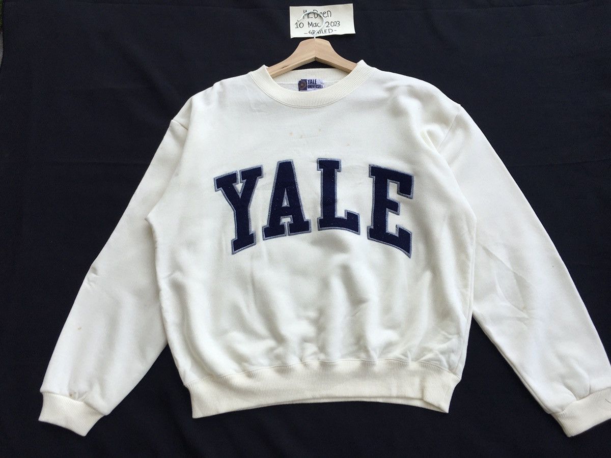 Vintage Rare Vintage Yale University Big Spellout Sweatshirt Size US L / EU 52-54 / 3 - 1 Thumbnail