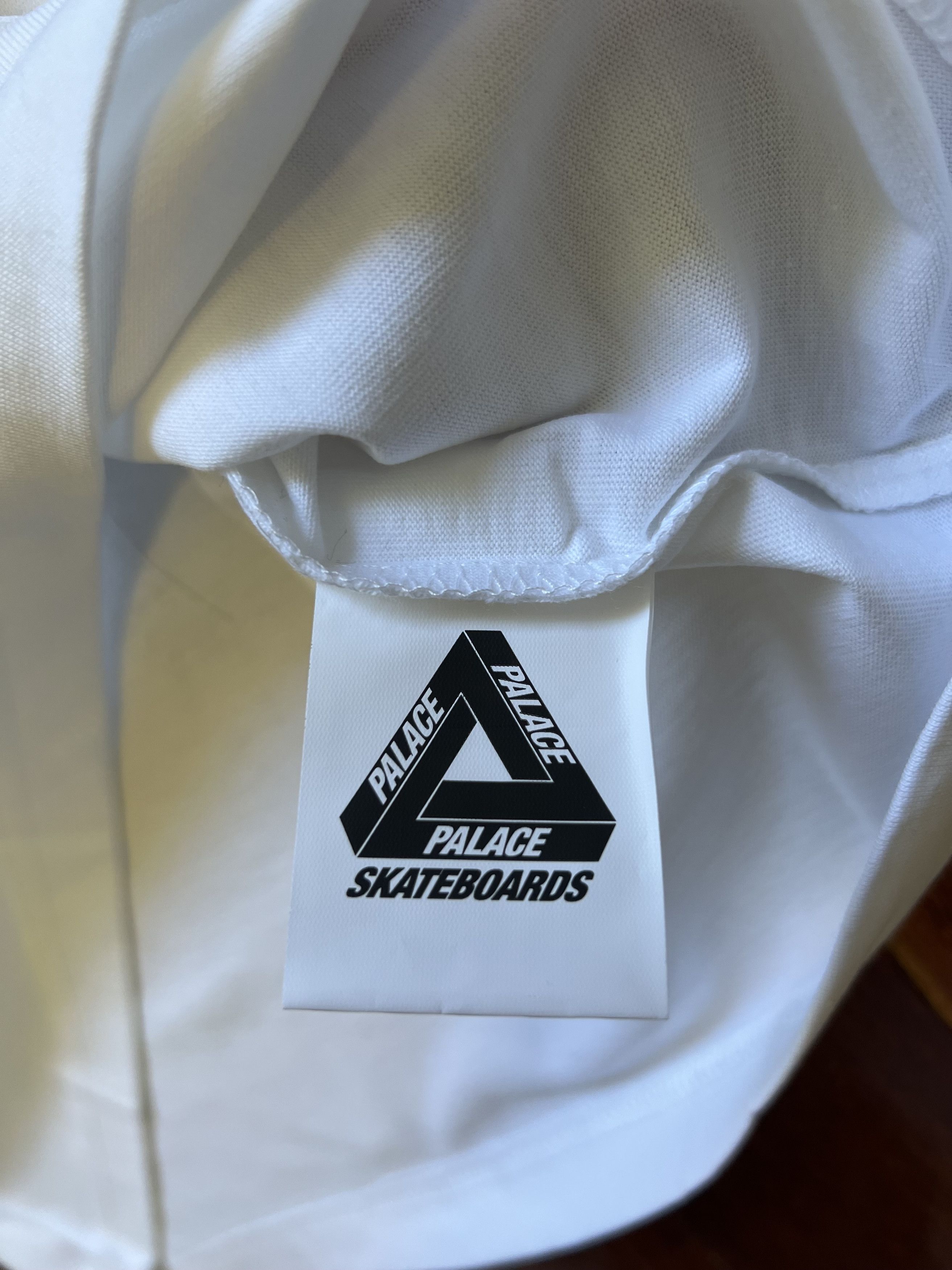Palace 💚 2019 Palace Rolls P3 T-Shirt White Large NEW Size US L / EU 52-54 / 3 - 11 Thumbnail