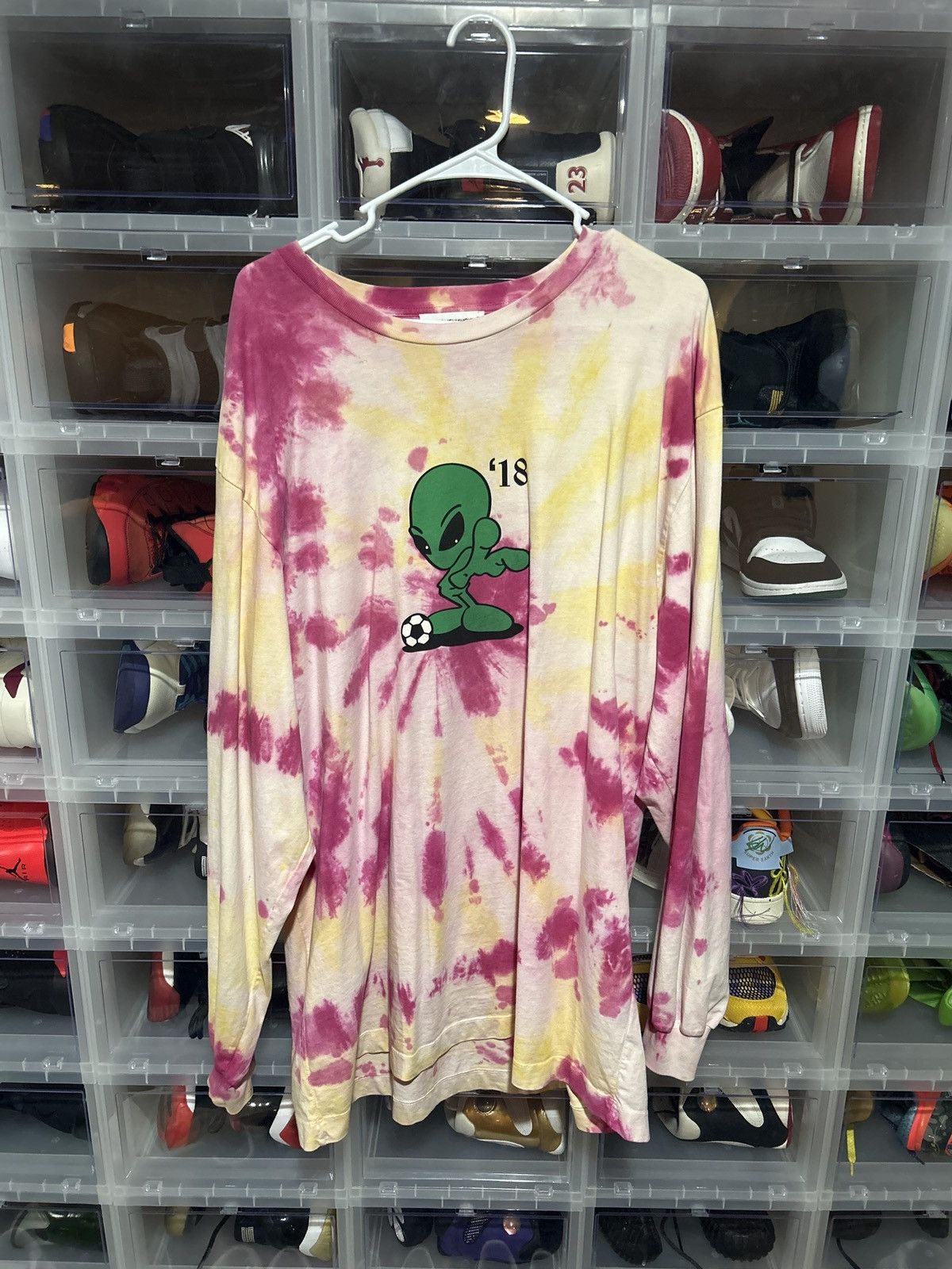 Gosha Rubchinskiy Oversized Alien Tee | Grailed