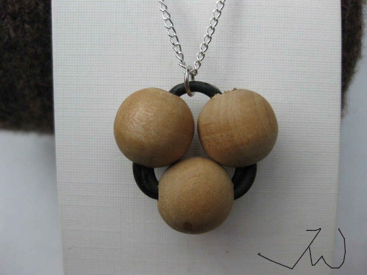Handmade 3 Wood Beads Chain Necklace Size ONE SIZE - 4 Thumbnail