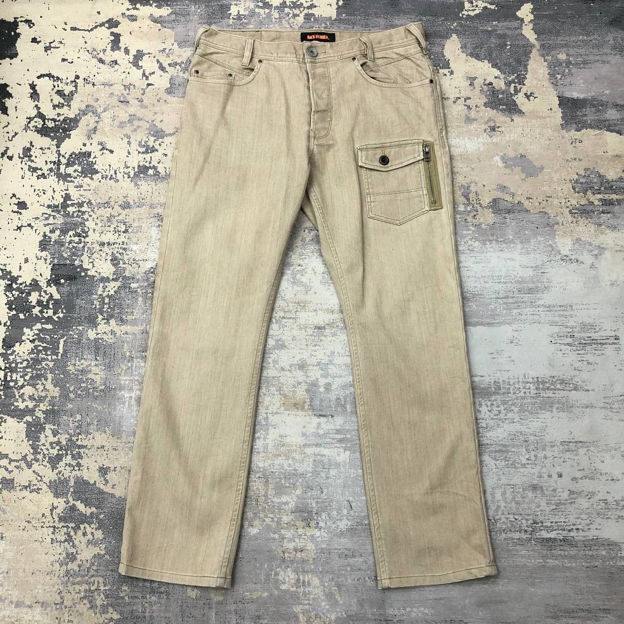 Japanese Brand P334 JAPAN BACK NUMBER SLIMFIT JEANS Size US 33 - 1 Thumbnail
