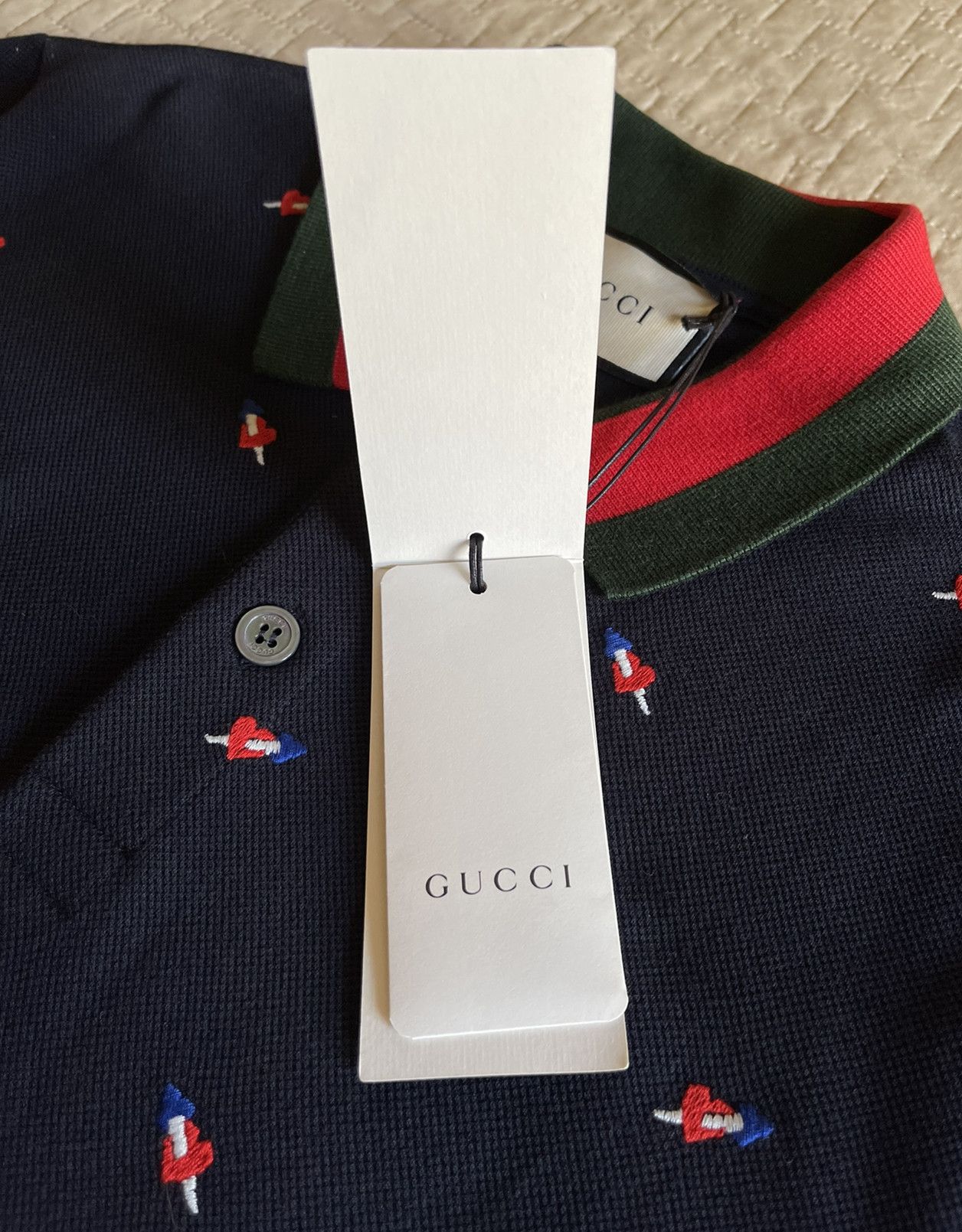 Gucci EMBROIDERED HEART POLO PIERCED HEARTS Size US L / EU 52-54 / 3 - 11 Thumbnail