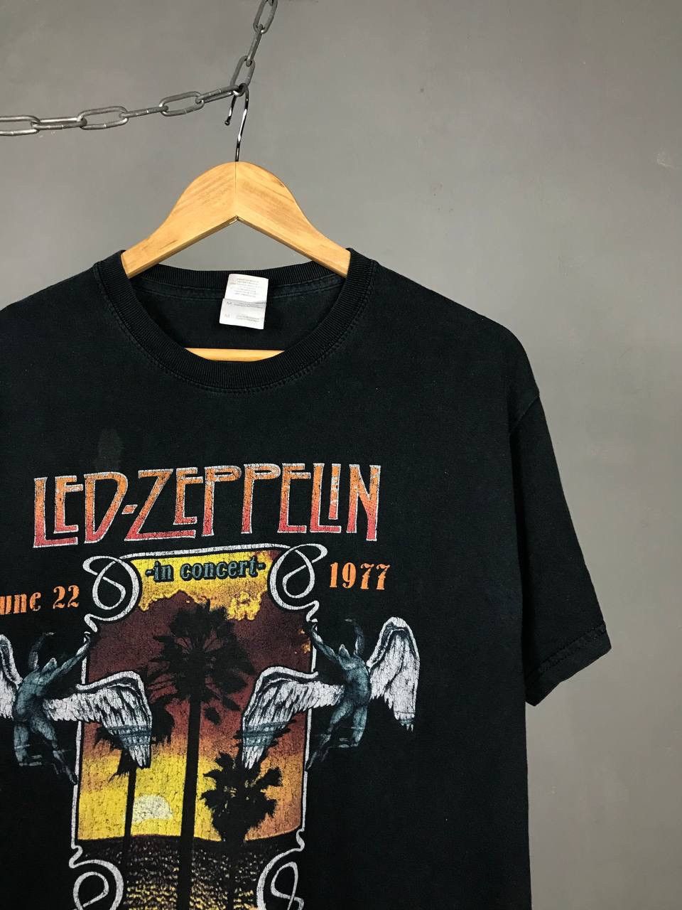 Led Zeppelin Led Zeppelin 2007 vintage rock band tee Size US M / EU 48-50 / 2 - 2 Thumbnail