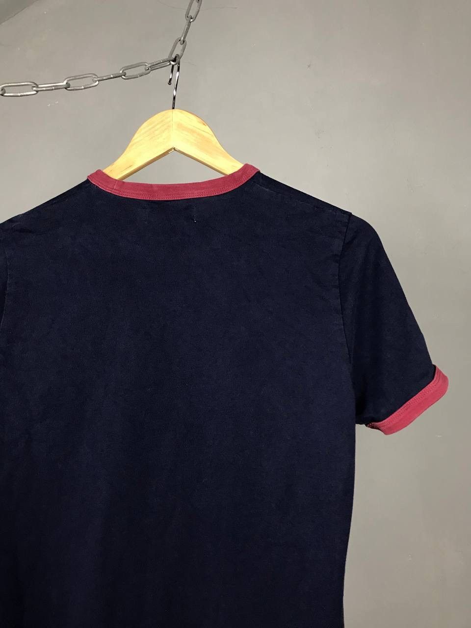 Fred Perry Fred Perry vintage casual streetwear luxury tee Size US XS / EU 42 / 0 - 7 Thumbnail