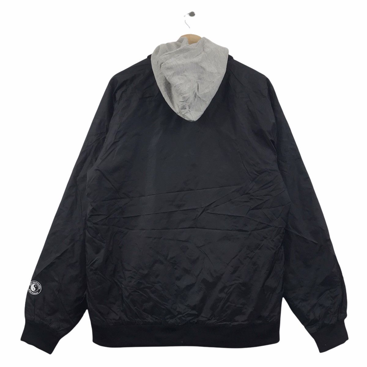 Vintage T&C SURF WEAR Designs Aloha Hawaii Windbreaker Jacket Hoodie Size US L / EU 52-54 / 3 - 8 Thumbnail