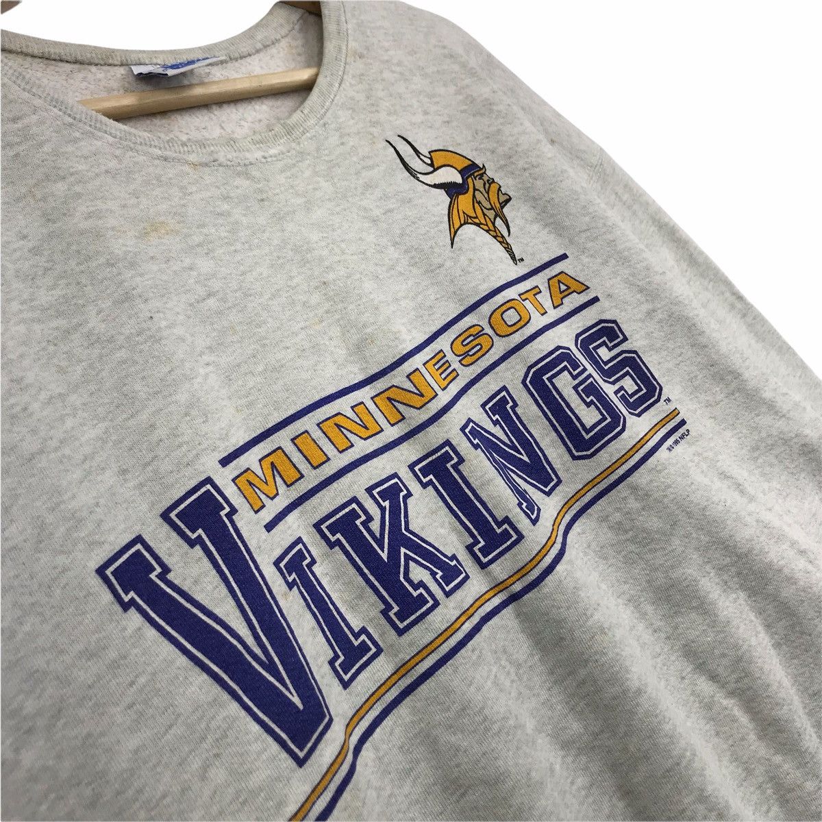Other Vintage 90s MINNESOTA VIKINGS NFL Football Grey Sweatshirt Size US XL / EU 56 / 4 - 3 Thumbnail