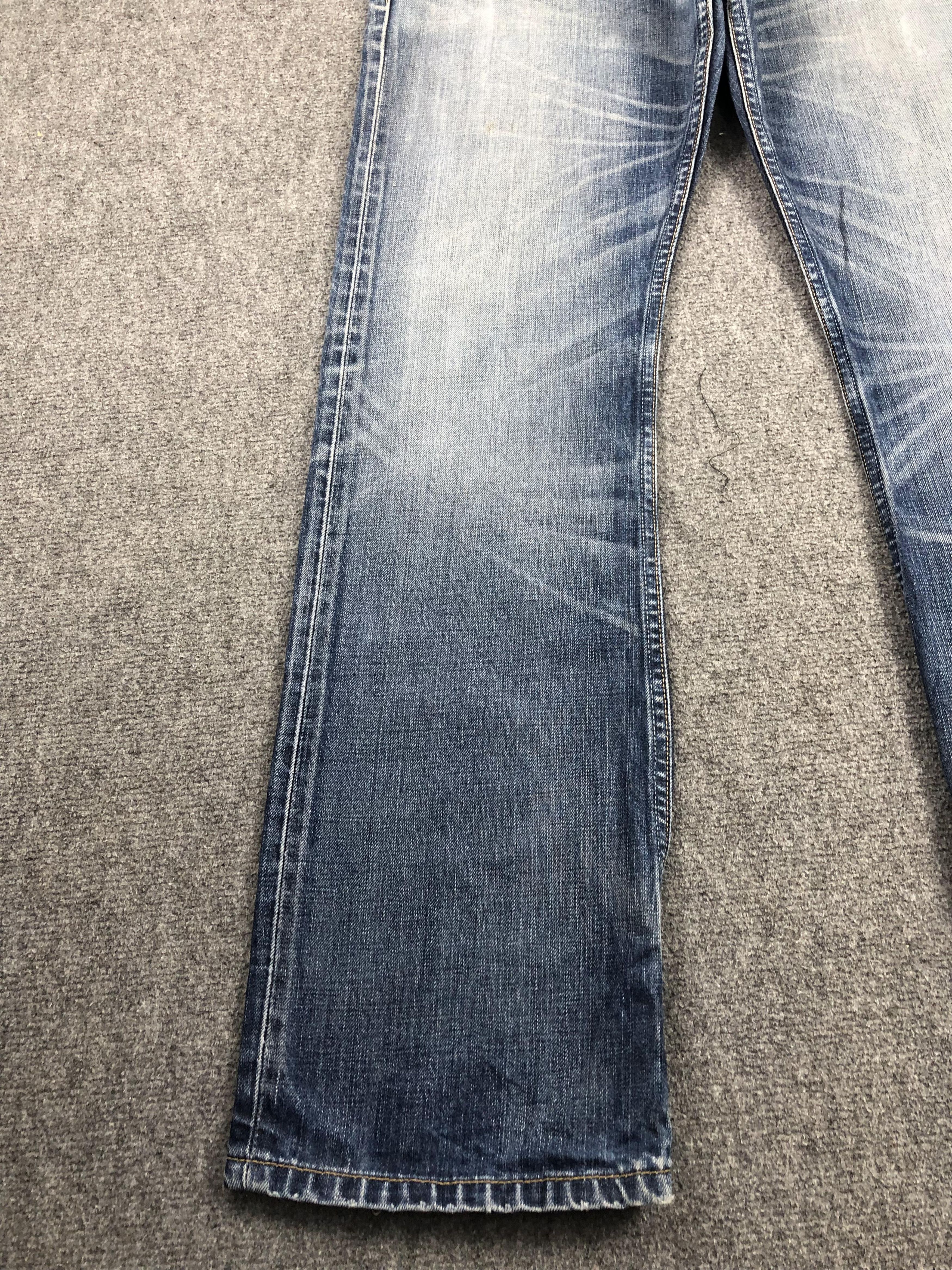 Levi's × Vintage Vintage 90s Levis 525 Faded Blue Jeans DP2222 Size US 33 - 12 Thumbnail