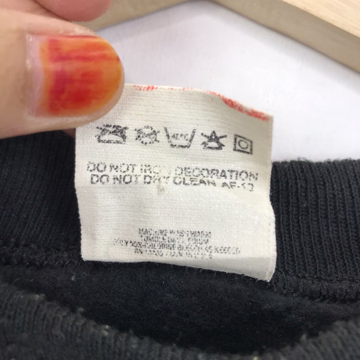 Vintage Vintage 90s LAS VEGAS CASINO Dice Black Sweatshirt Size US M / EU 48-50 / 2 - 5 Thumbnail