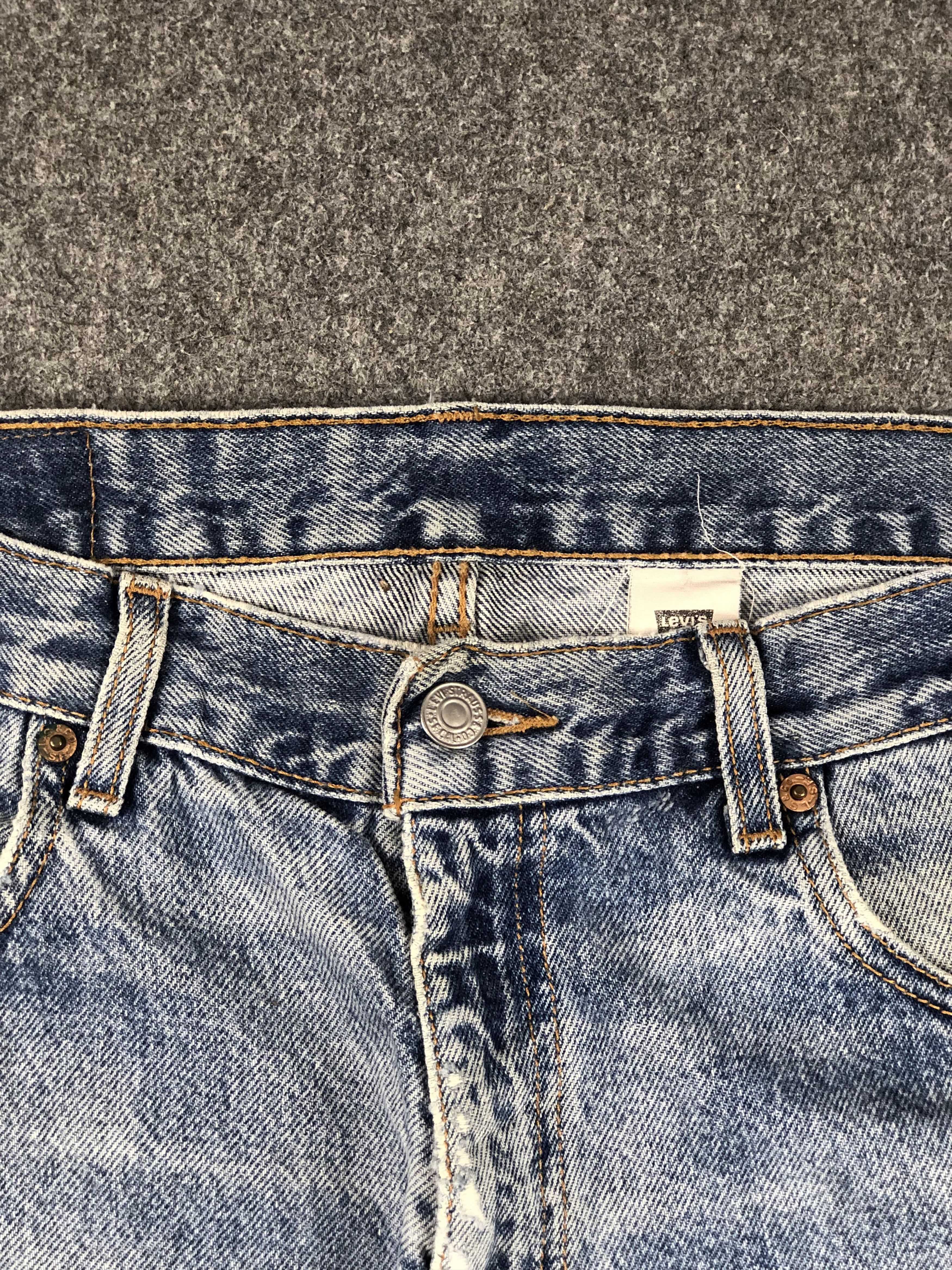 Levi's × Vintage Vintage 90s Levis 550 Faded Blue Jeans DP2223 Size US 36 / EU 52 - 9 Thumbnail