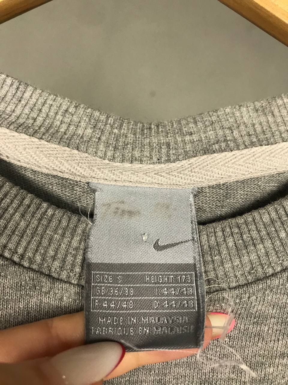 Nike × Vintage Nike swoosh streetwear vintage gray sweatshirt Size US S / EU 44-46 / 1 - 4 Thumbnail