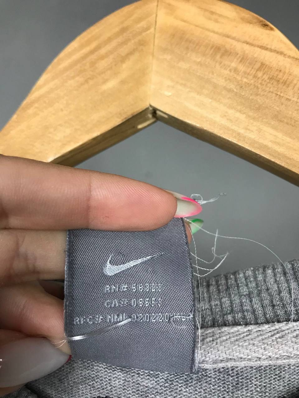 Nike × Vintage Nike swoosh streetwear vintage gray sweatshirt Size US S / EU 44-46 / 1 - 5 Thumbnail