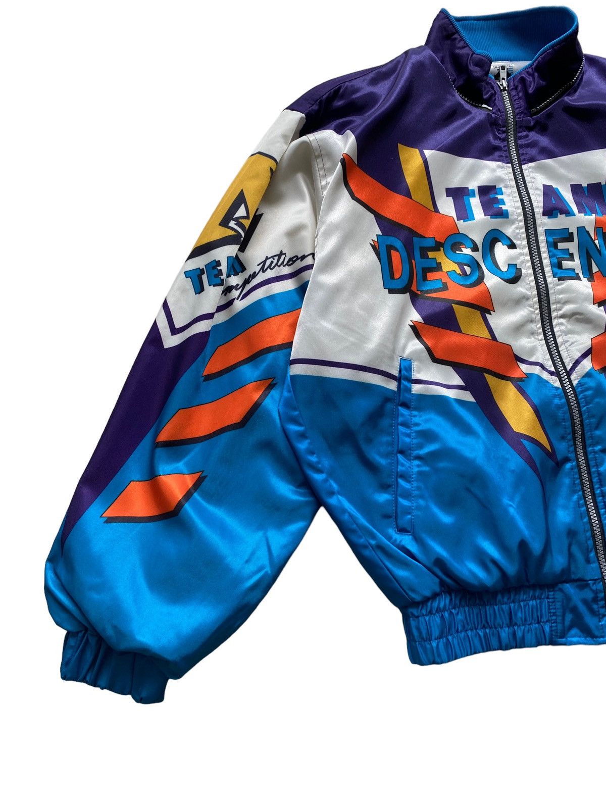 Descente Vintage Japanese Descente team Bomber jacket fullprint rare Size US L / EU 52-54 / 3 - 7 Thumbnail