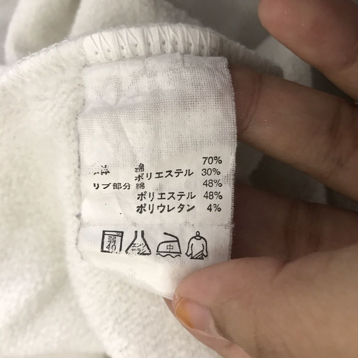 Vintage CHAMPION SCRIPT USA Small Logo Sportswear Grey