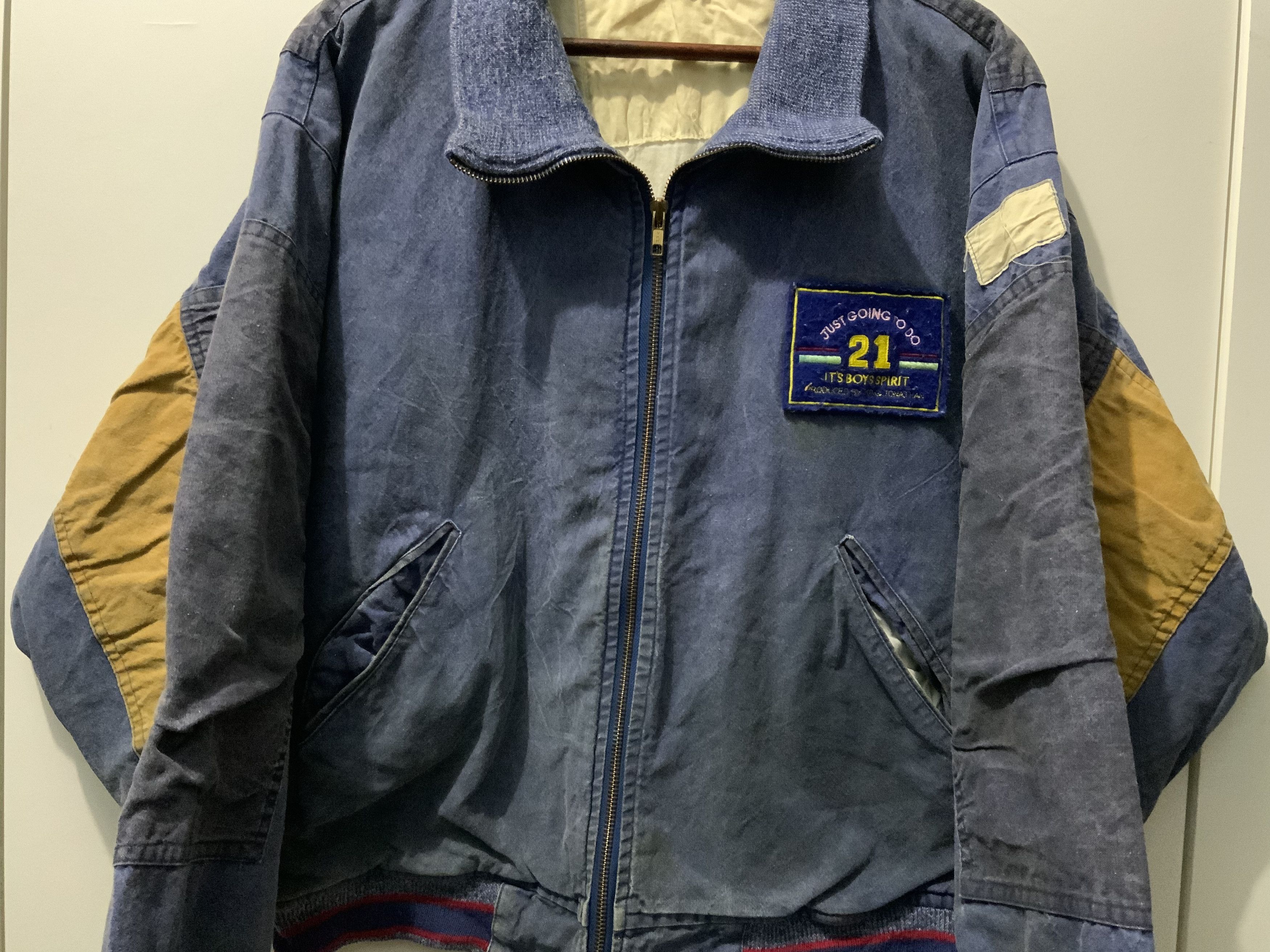 Japanese Brand Vintage Indigo Faded Patchwork Limited Pressing Bomber Size US M / EU 48-50 / 2 - 4 Thumbnail