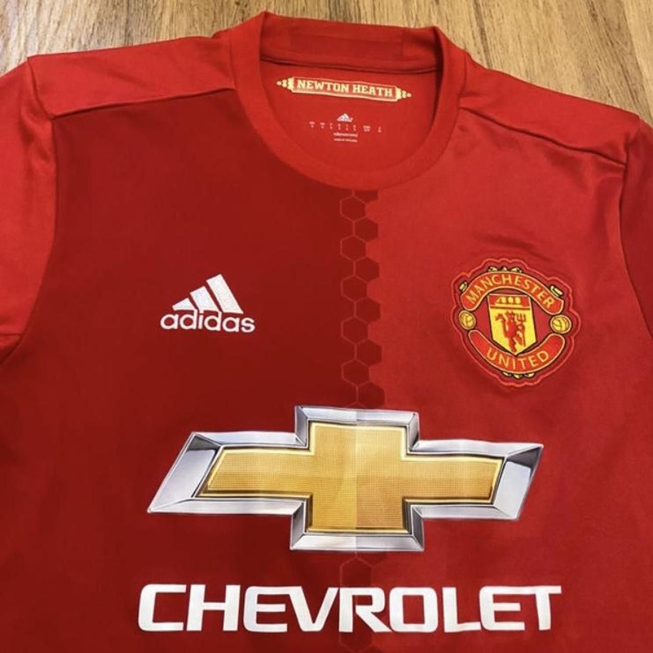 2016-17 Manchester United Premier League Chevrolet Shirt