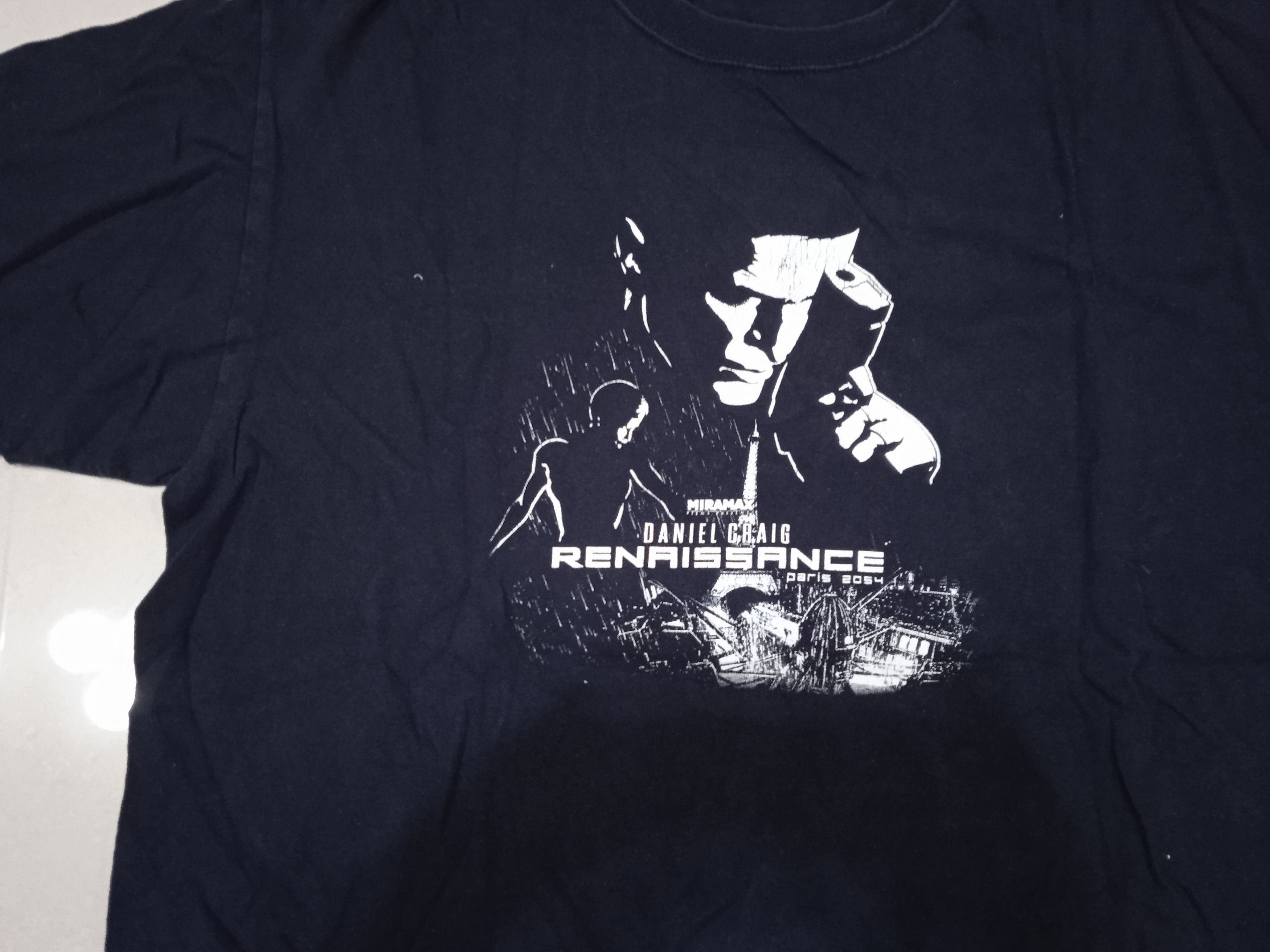 Vintage Daniel Craig Renaissance 2006 T-Shirt Y2K Size US XL / EU 56 / 4 - 4 Thumbnail