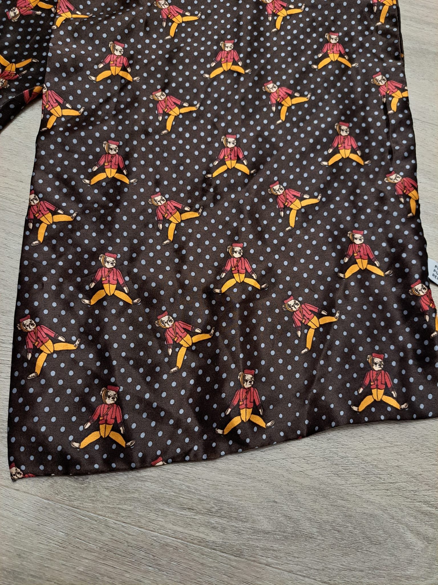 Vintage Silk scarf, neckerchief, brown teddy bear Size ONE SIZE - 4 Thumbnail