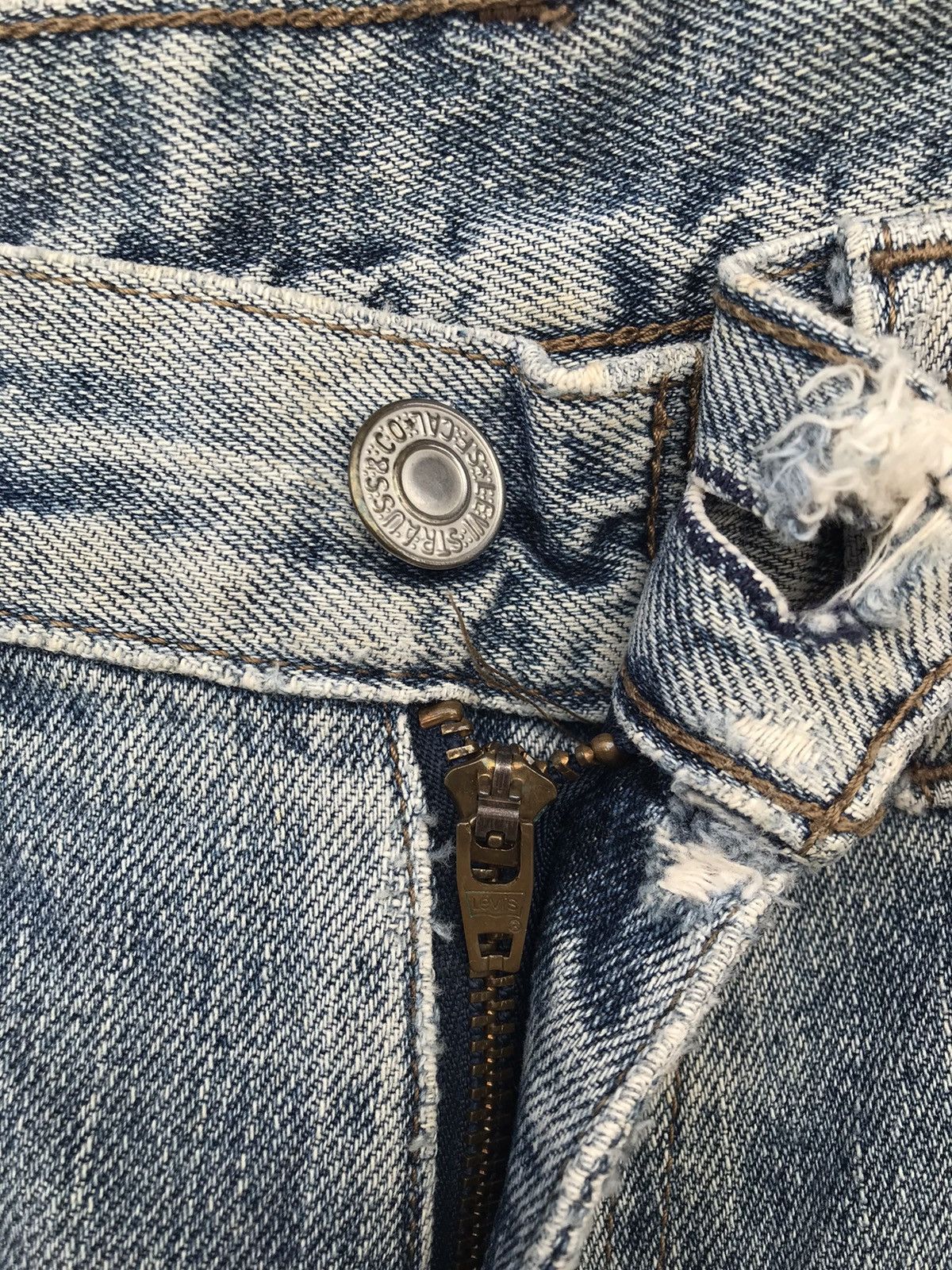 Levi's Vintage Clothing × Vintage Custom vintage Levi's patchwork and Distressed Denim Jeans Size US 32 / EU 48 - 7 Thumbnail