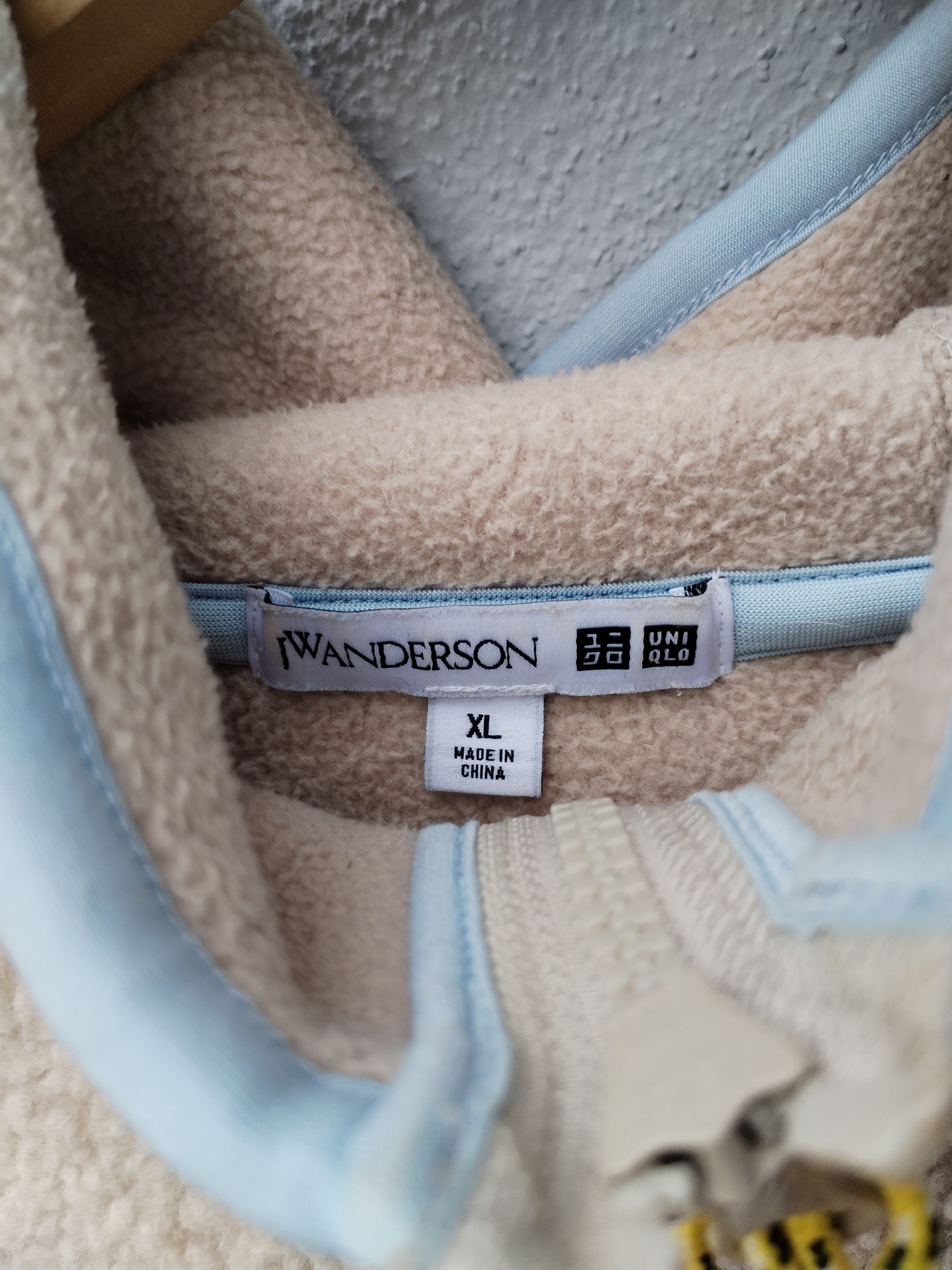 JW Anderson × Uniqlo JW Anderson x Uniqlo Hooded Earth Tone Fleece Size US XL / EU 56 / 4 - 6 Thumbnail