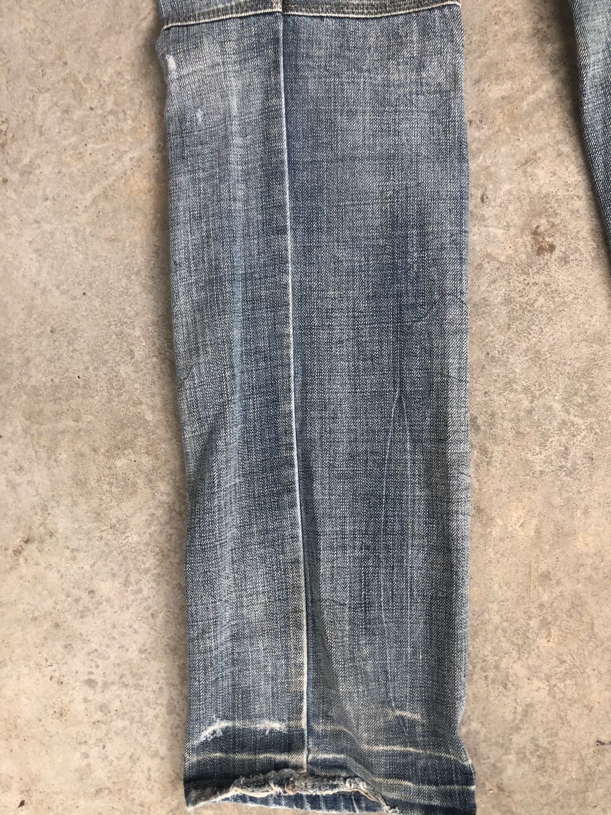 Marithe + Francois Girbaud Marithe Francois Girbaud Disteressed Denim Broken Size US 31 - 11 Thumbnail
