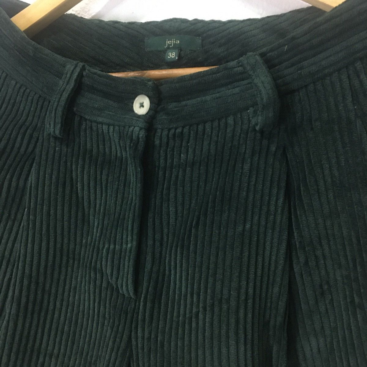 Other Jejia 3 Quarter Corduroy Made in Italy Size US 29 - 3 Thumbnail