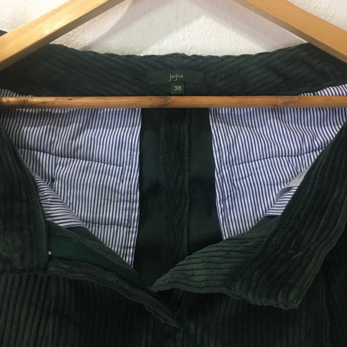 Other Jejia 3 Quarter Corduroy Made in Italy Size US 29 - 8 Thumbnail