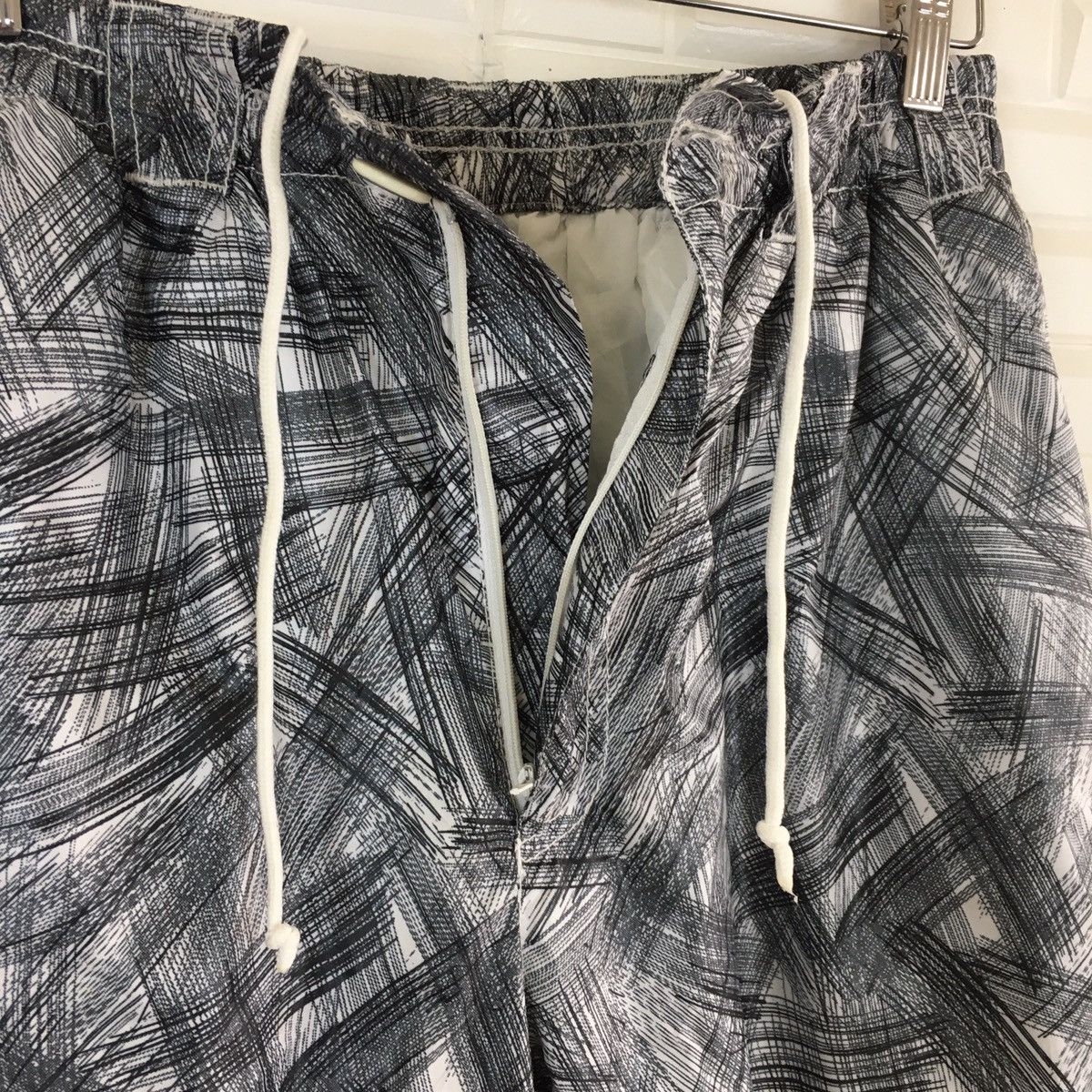 Japanese Brand Odyssey Scratched Design Track Pant Size US 29 - 7 Thumbnail