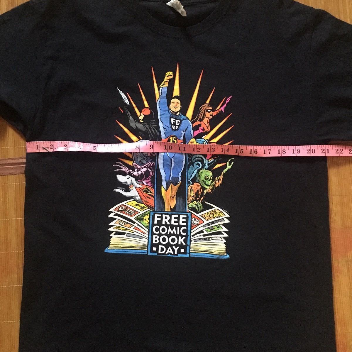 DC Comics × Jerzees × Marvel Comics Marvel Comic Tee Size US M / EU 48-50 / 2 - 10 Thumbnail