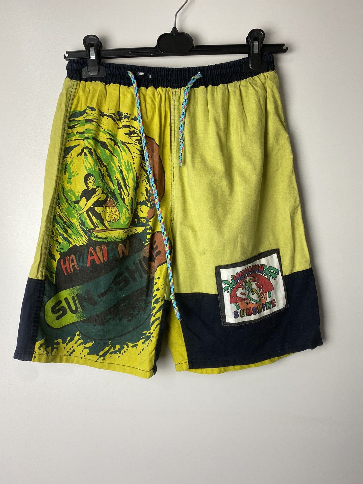 Vintage Crazy shorts vintage size M Size US 32 / EU 48 - 1 Thumbnail