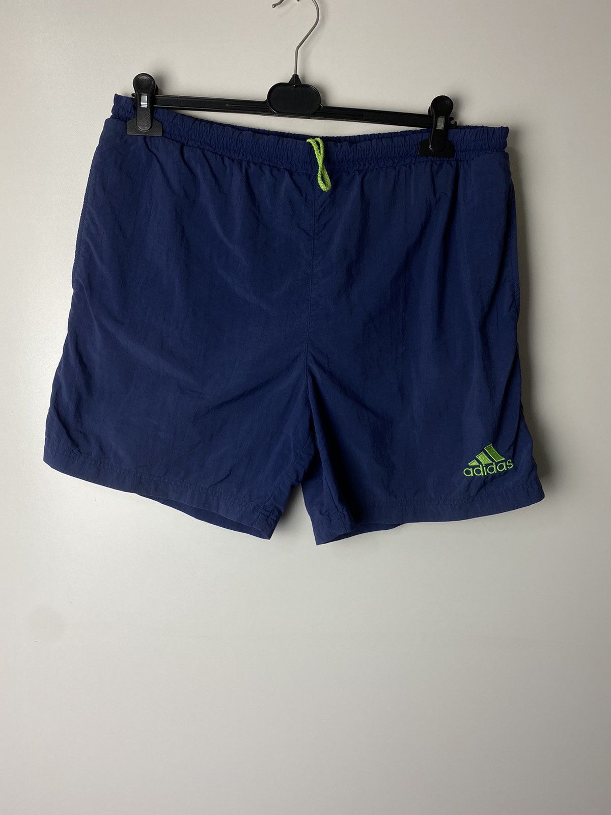 Vintage Adidas vintage shorts size M Size US 32 / EU 48 - 1 Thumbnail