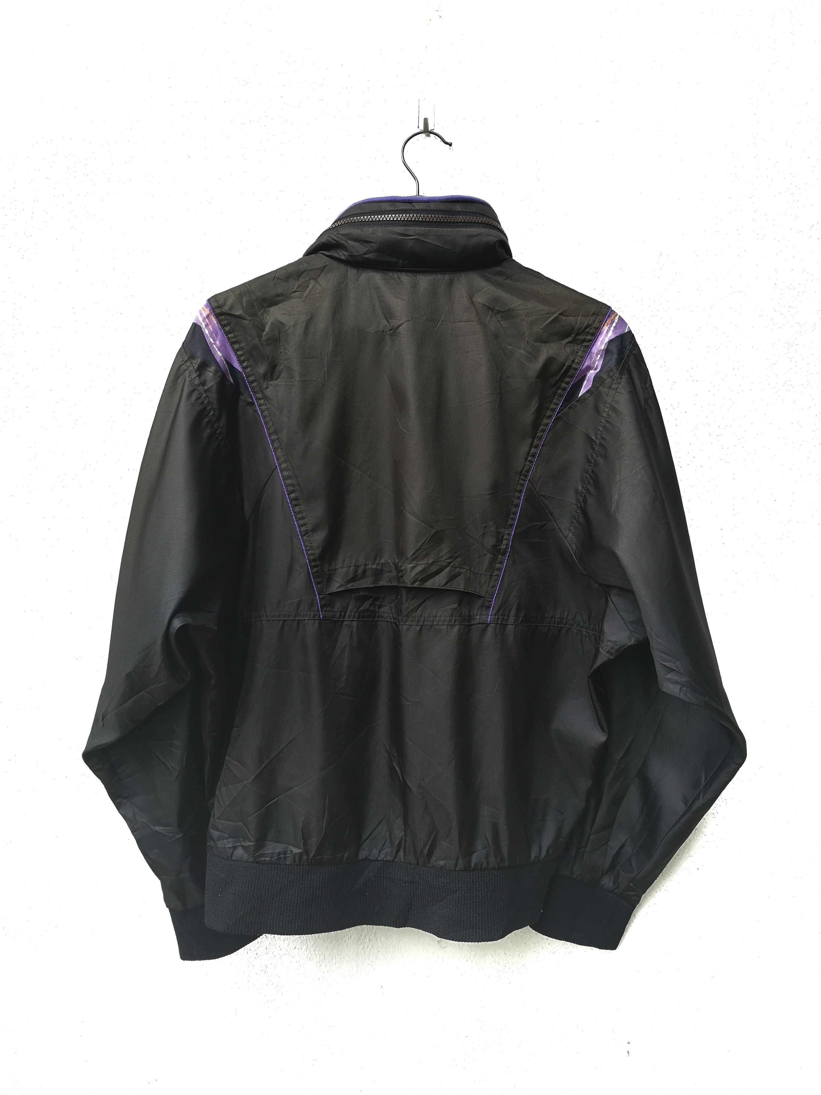 Champion Vintage Champion Windbreaker Jacket Size US M / EU 48-50 / 2 - 2 Thumbnail