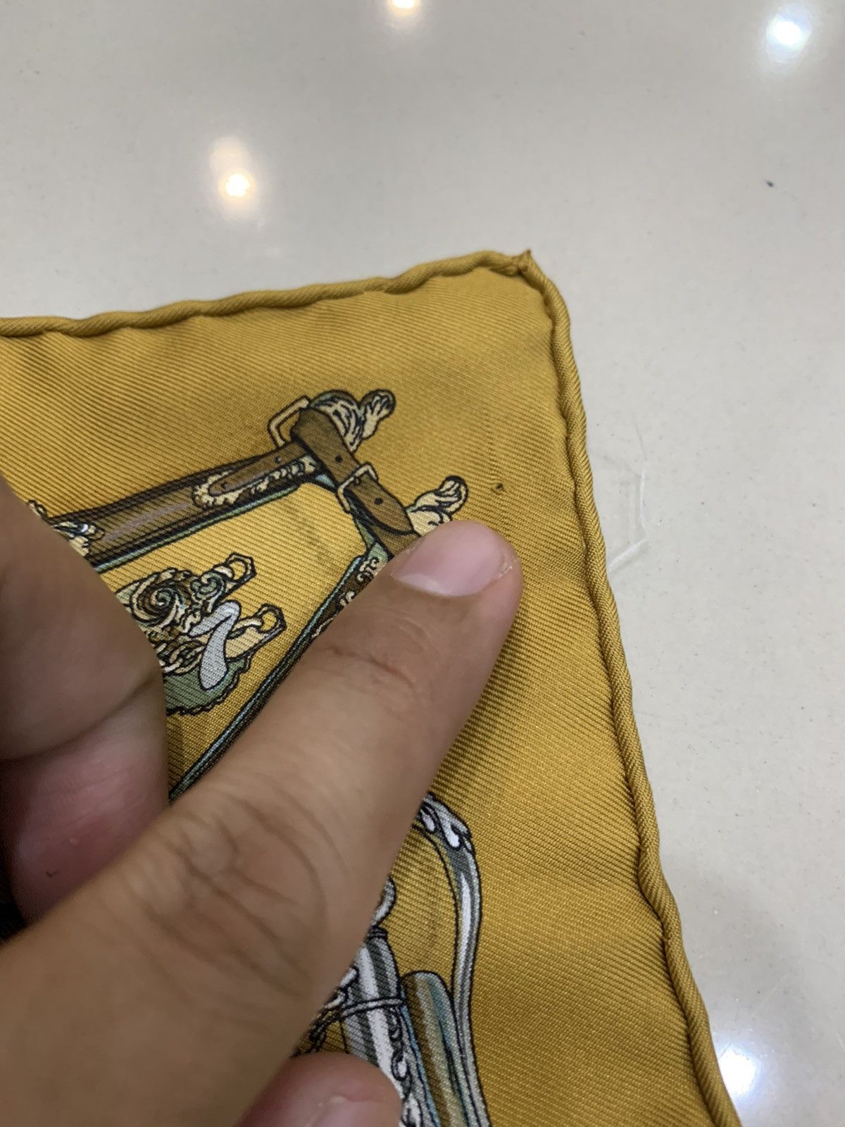Hermes HERMES MUSEE BY LEDOUX SILK HANDKERCHIEF Size ONE SIZE - 9 Thumbnail