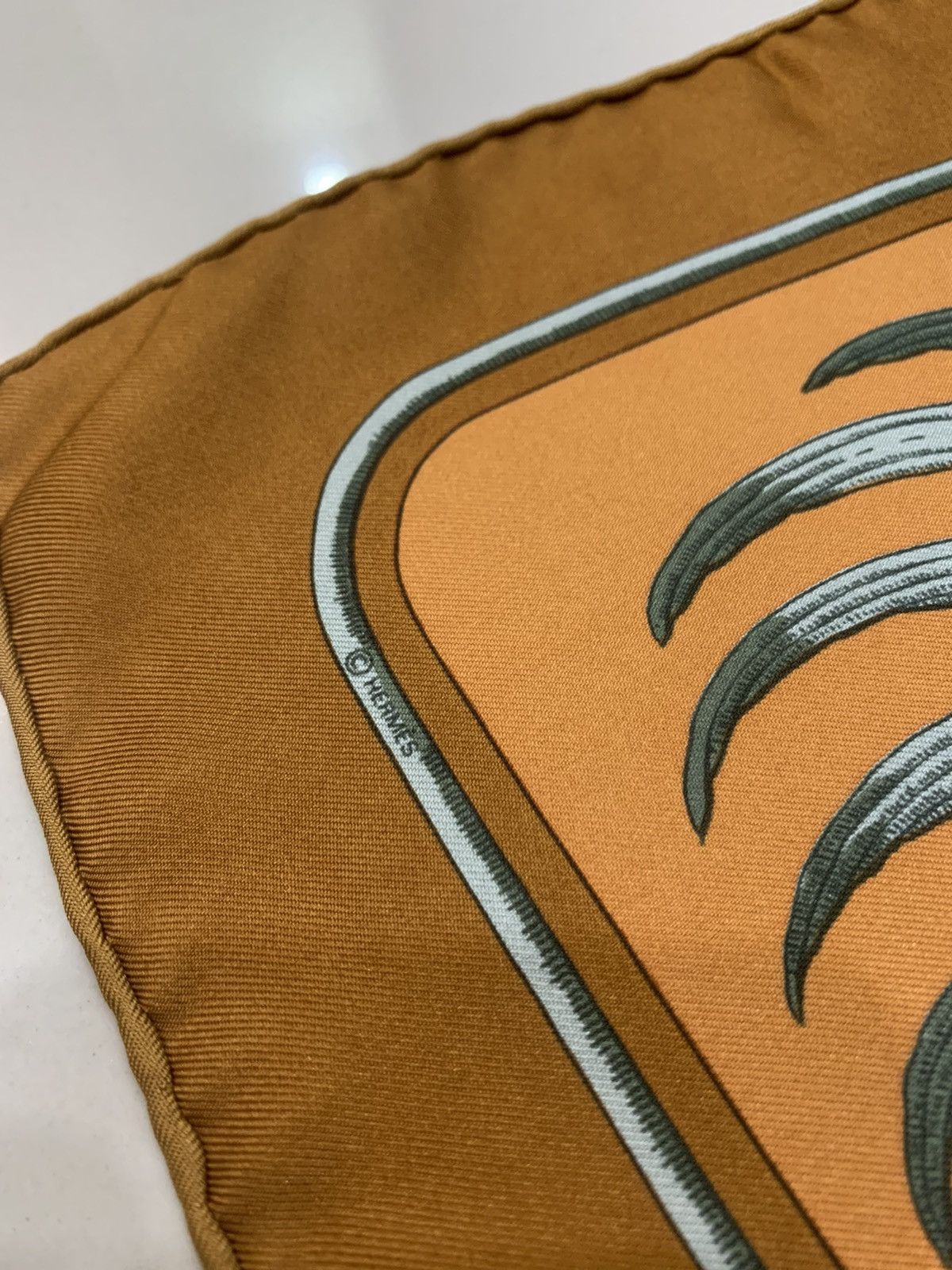 Hermes HERMES TIGER ROYAL SILK HANDKERCHIEF Size ONE SIZE - 5 Thumbnail