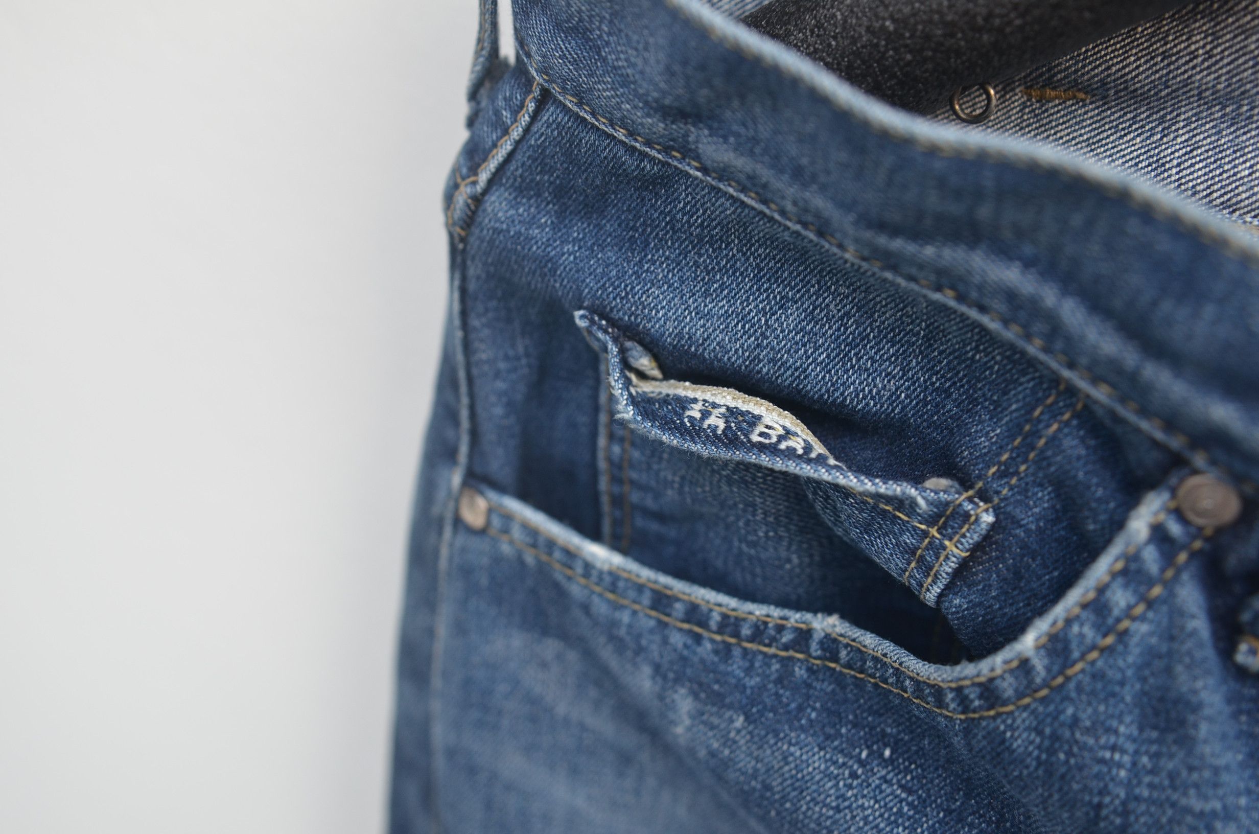 Bape OG BAPE SELVEDGE DENIM SIZE M MADE IN JAPAN Size US 32 / EU 48 - 7 Thumbnail