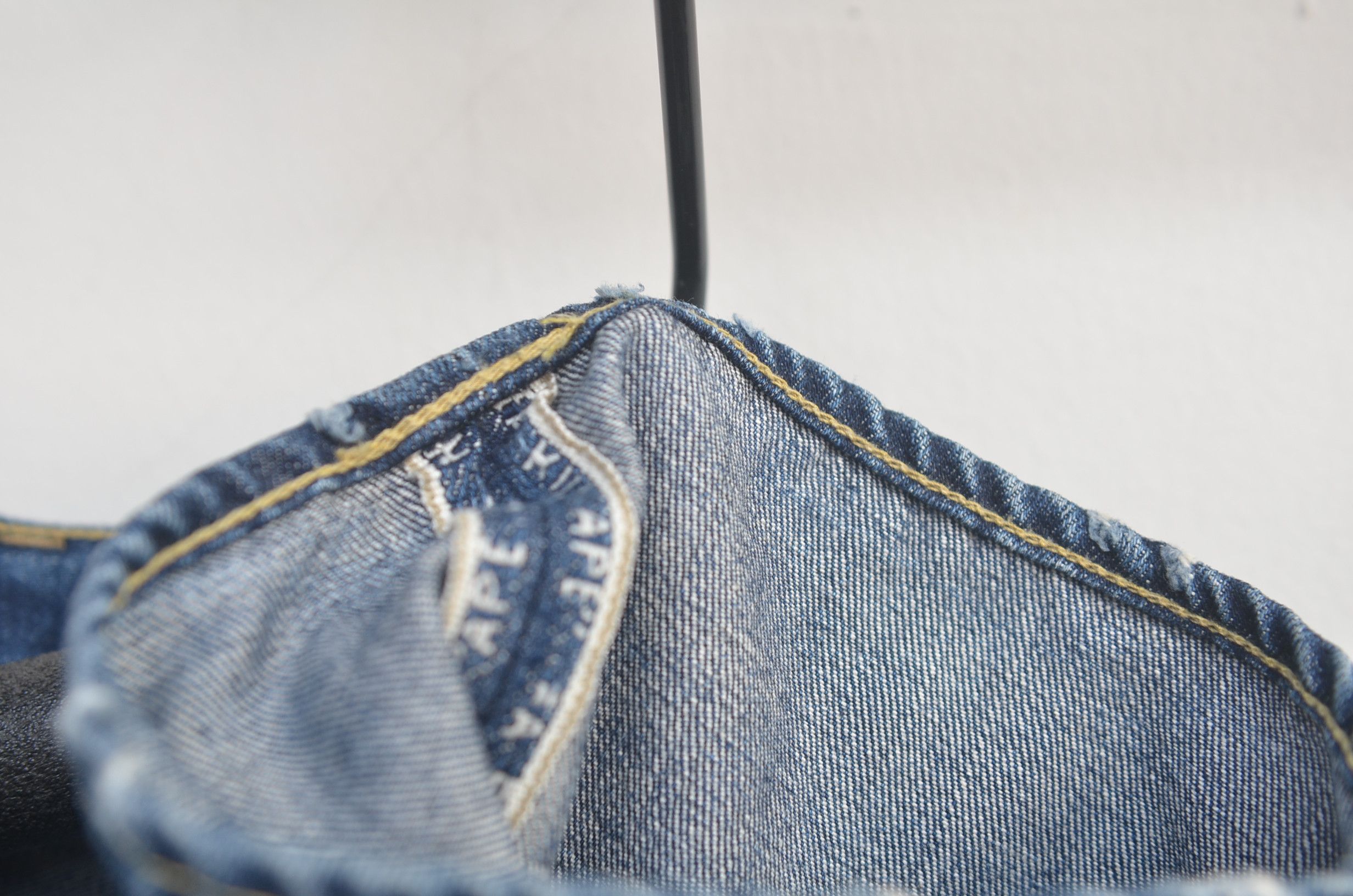 Bape OG BAPE SELVEDGE DENIM SIZE M MADE IN JAPAN Size US 32 / EU 48 - 8 Thumbnail