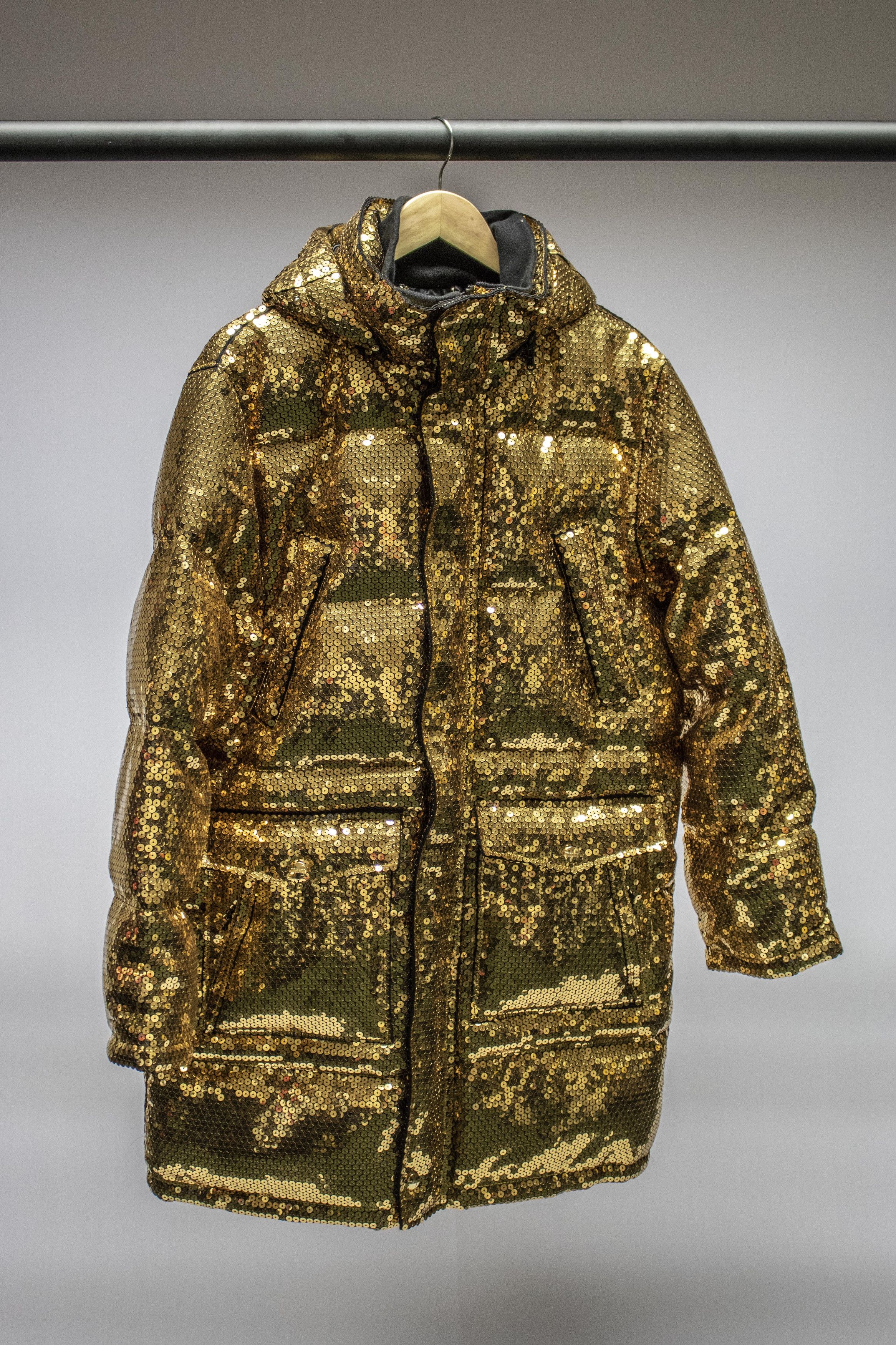 H&m moschino gold discount sequin puffer jacket