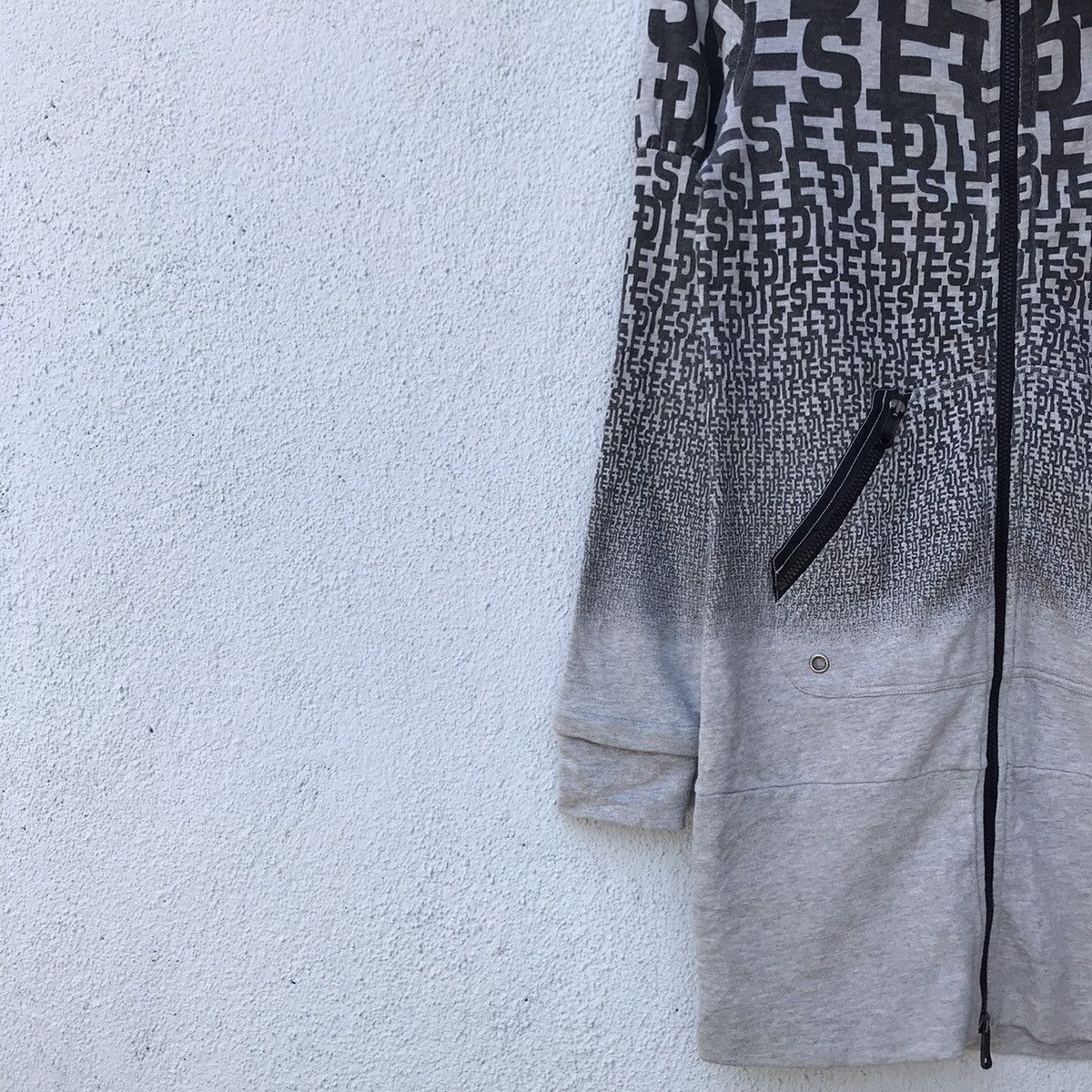 Diesel Vintage Diesel Monogram Long Hoodie Sweater Size US S / EU 44-46 / 1 - 4 Thumbnail