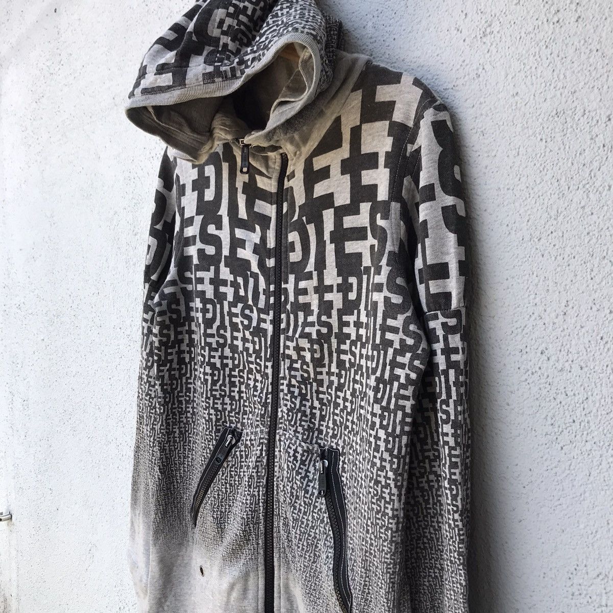 Diesel Vintage Diesel Monogram Long Hoodie Sweater Size US S / EU 44-46 / 1 - 8 Thumbnail