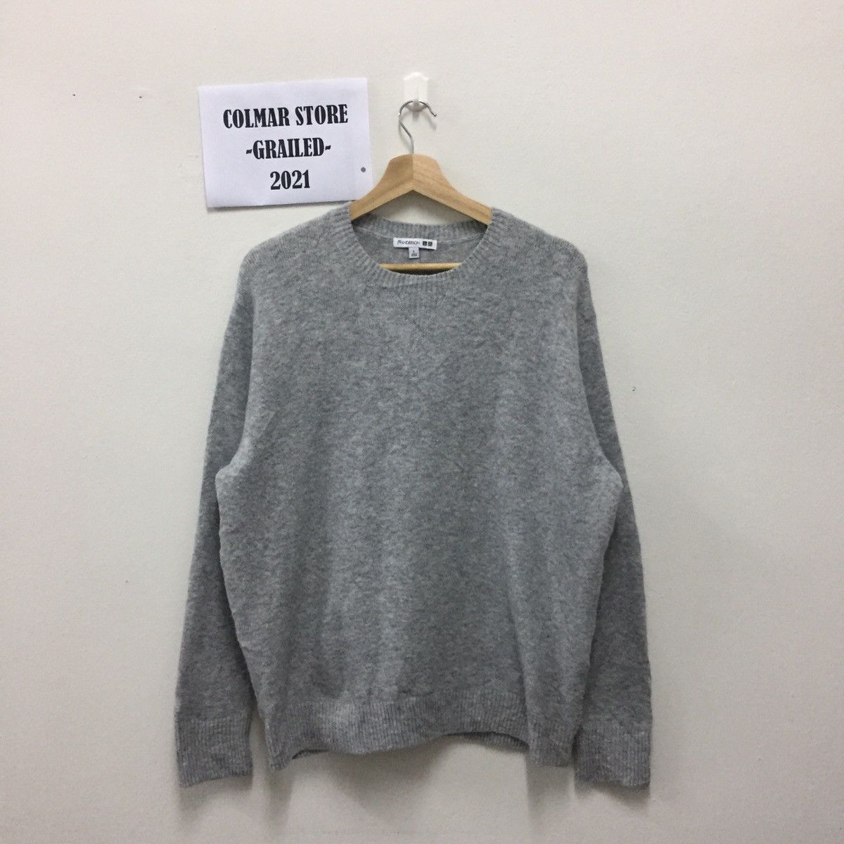 JW Anderson × Uniqlo J.W Anderson X Uniqlo Sweatshirt Size US XL / EU 56 / 4 - 1 Thumbnail