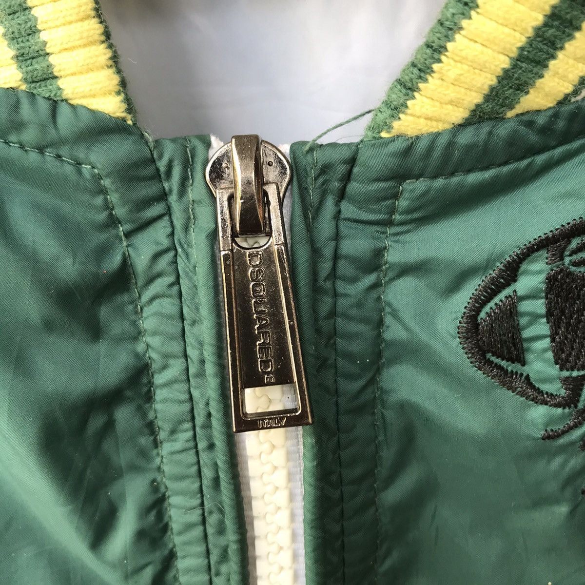 Dsquared2 Vintage Green Dsquared2 Embroidery Logo Jacket/windbreaker Size US M / EU 48-50 / 2 - 10 Thumbnail