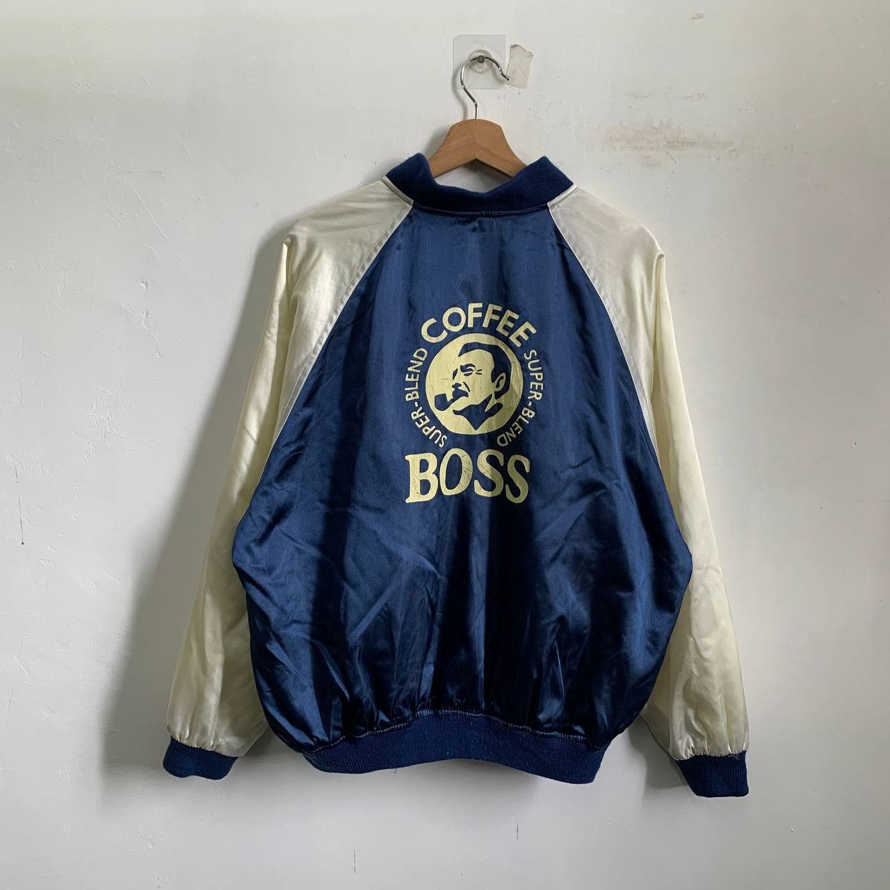 Japanese Brand Vintage SUNTORY COFFE BOSS varsity Jacket Size US L / EU 52-54 / 3 - 1 Thumbnail